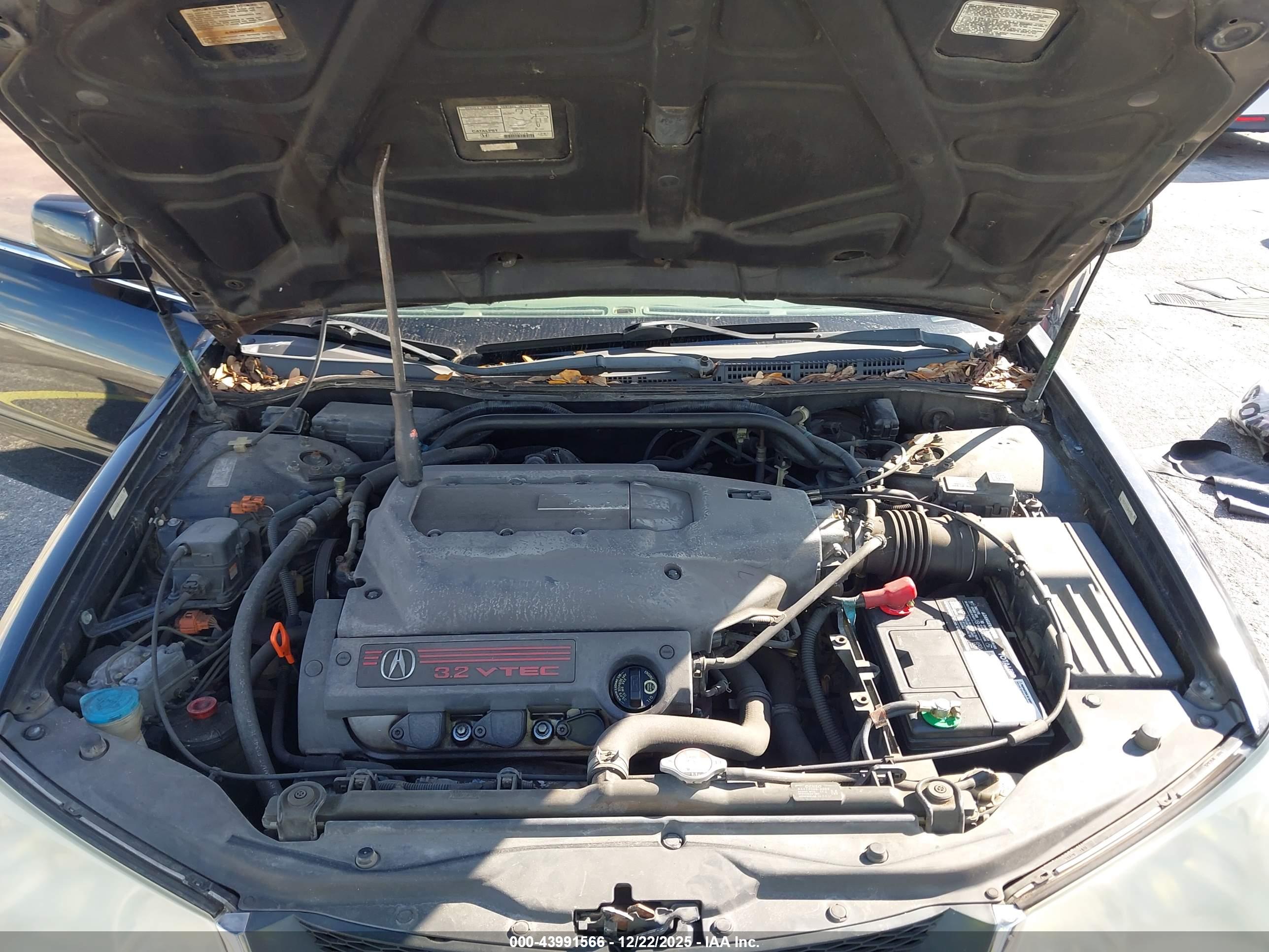 ACURA TL image 10