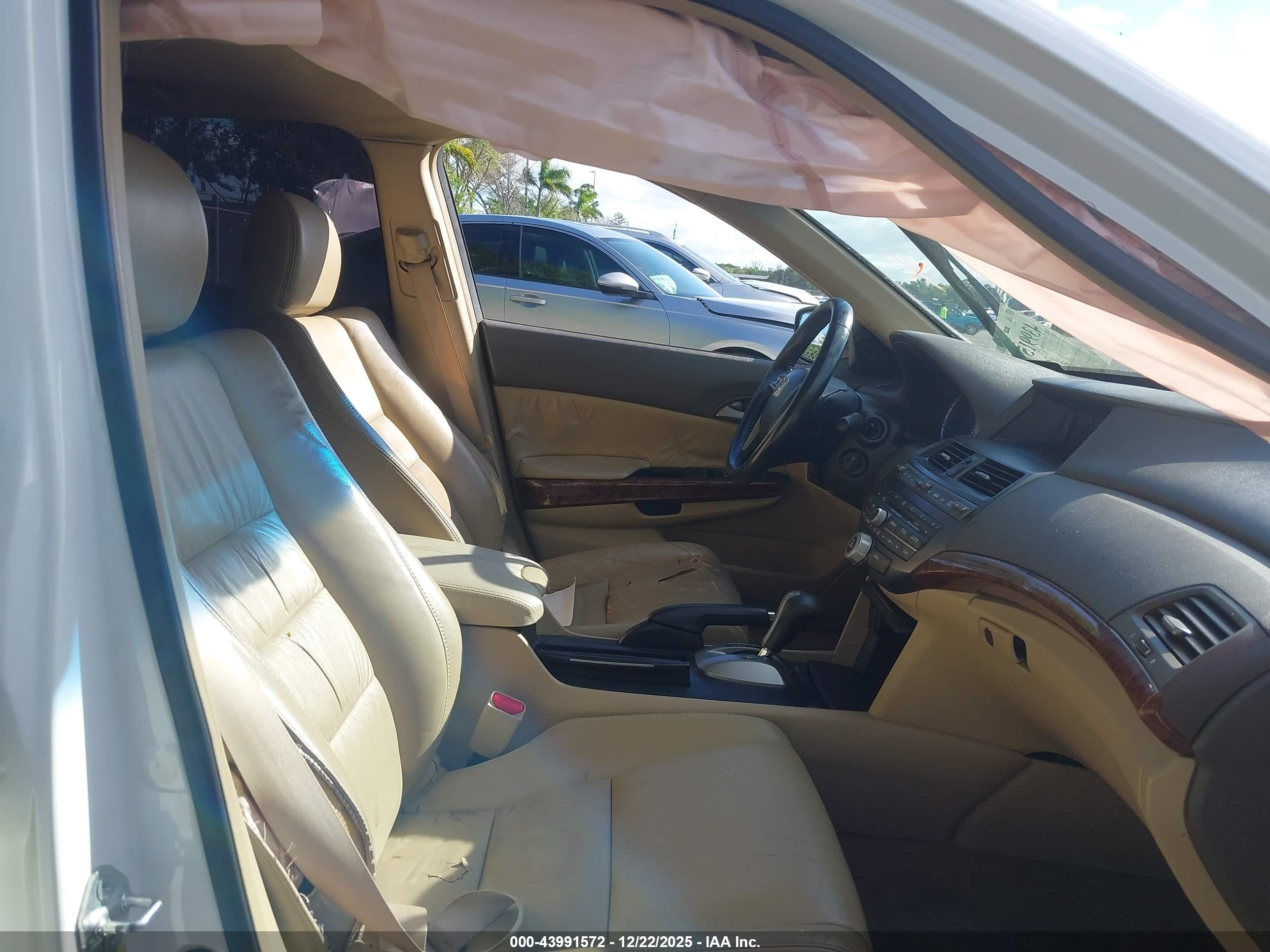 HONDA ACCORD image 5