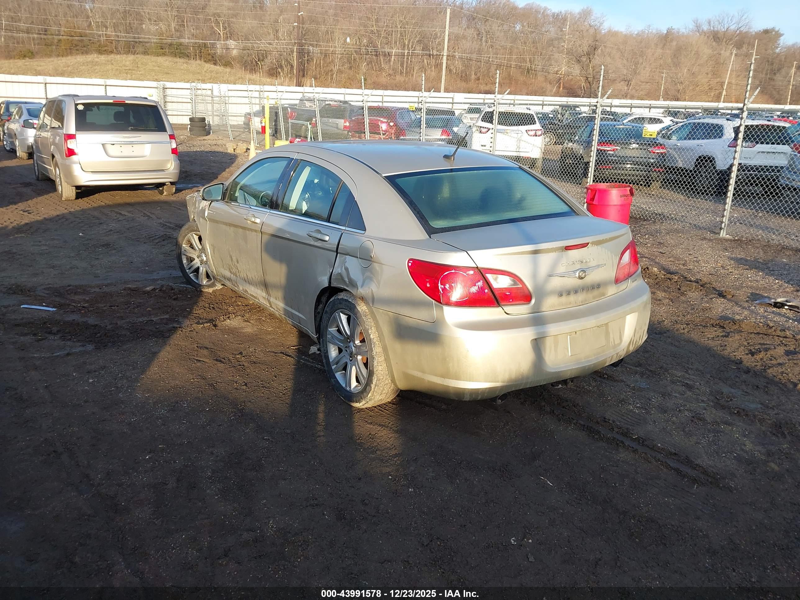 CHRYSLER SEBRING image 3