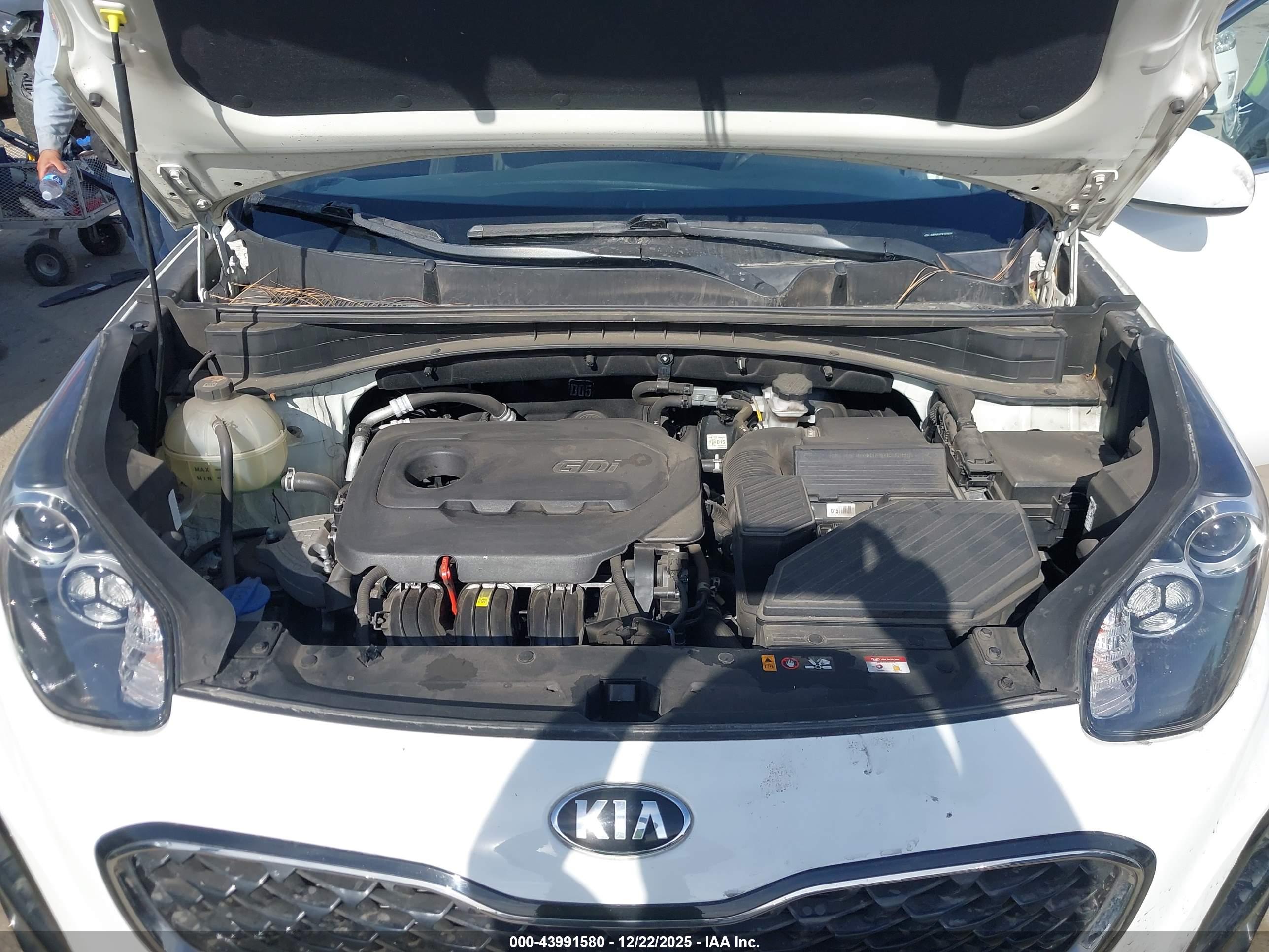 KIA SPORTAGE image 10