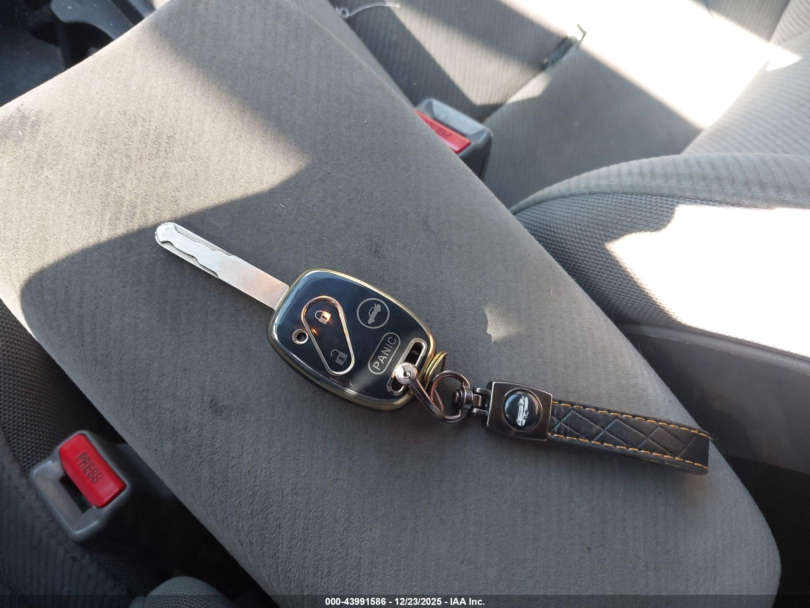 HONDA CIVIC image 11