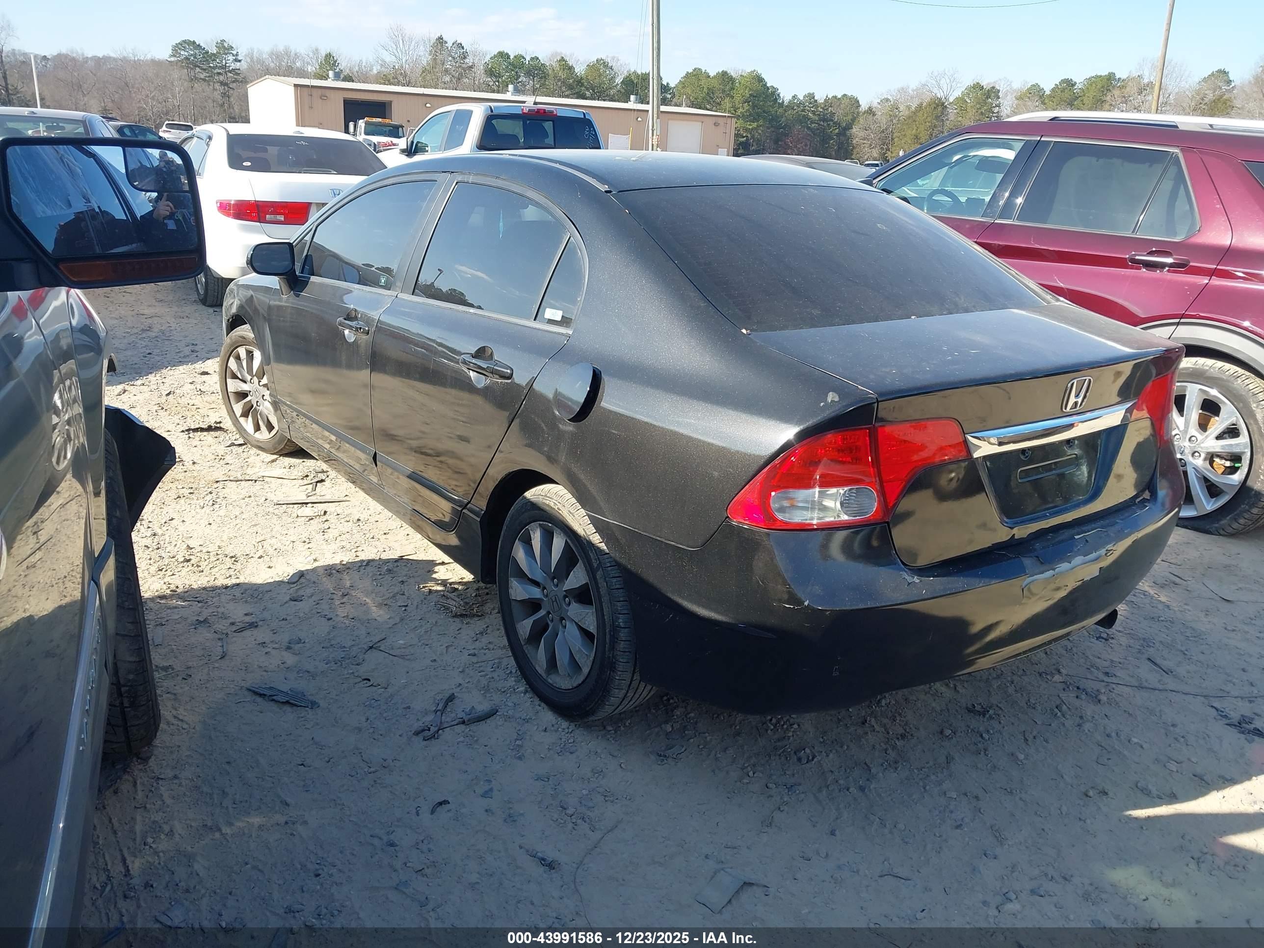 HONDA CIVIC image 3