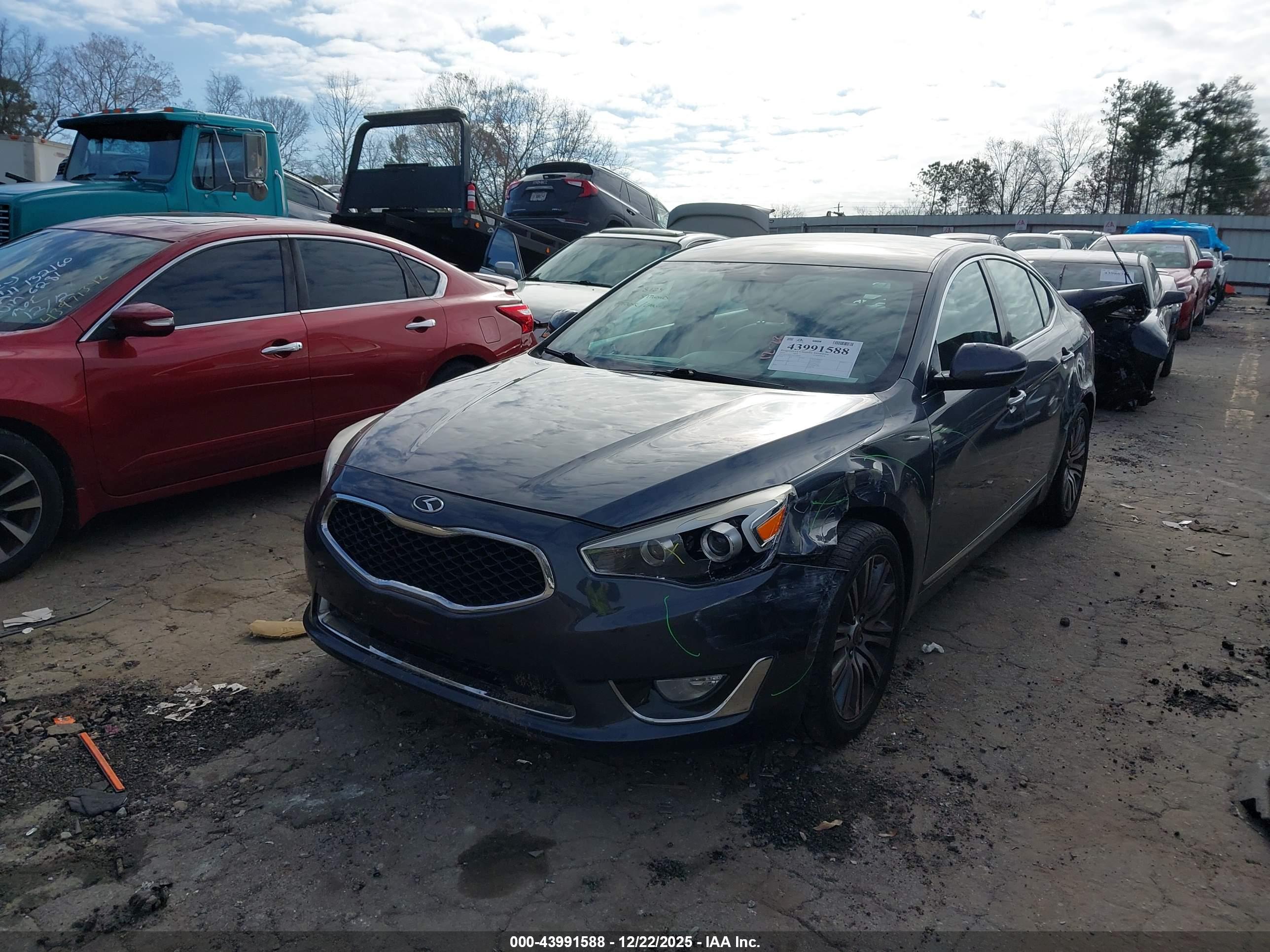 KIA CADENZA image 2