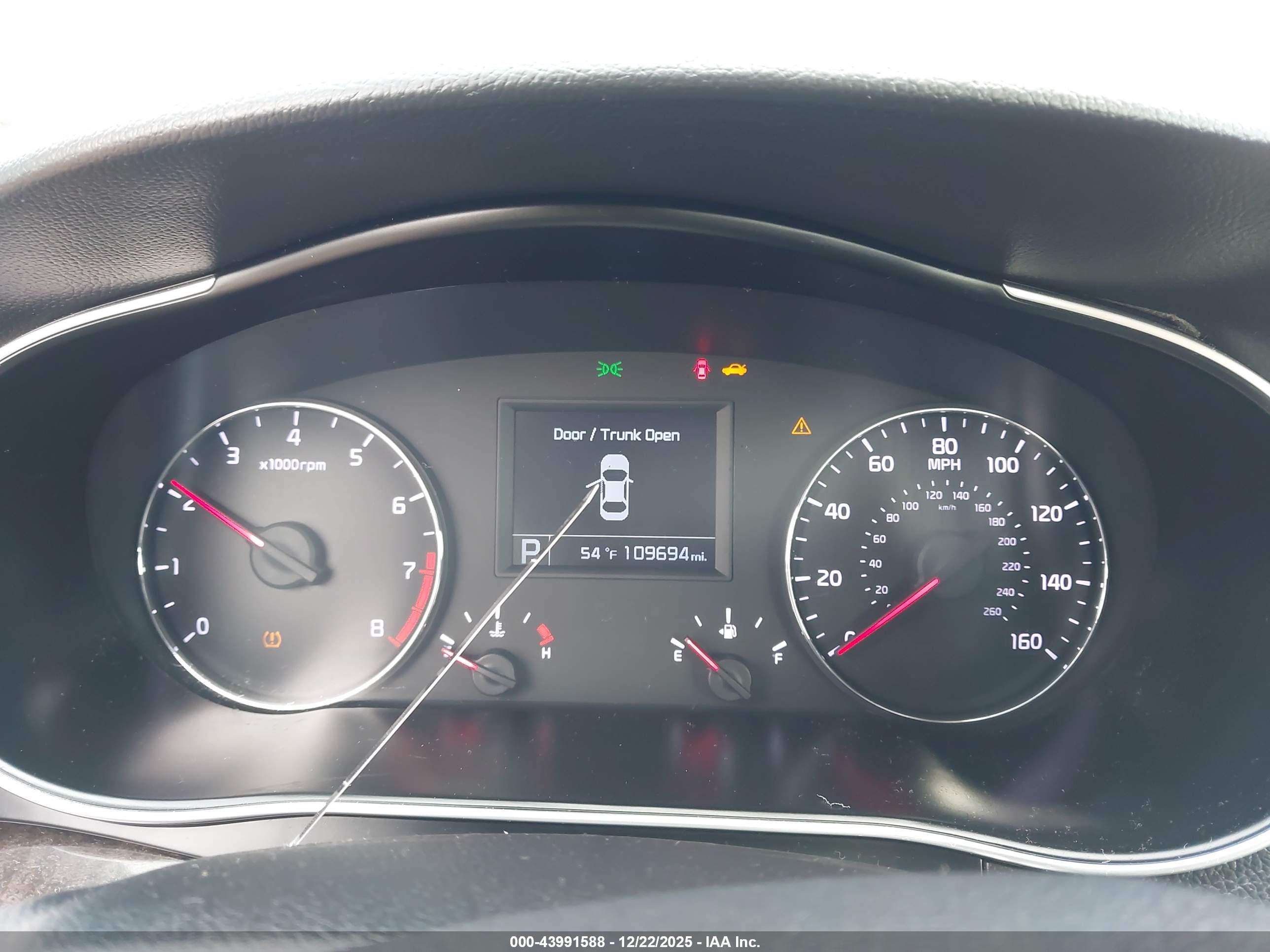 KIA CADENZA image 7