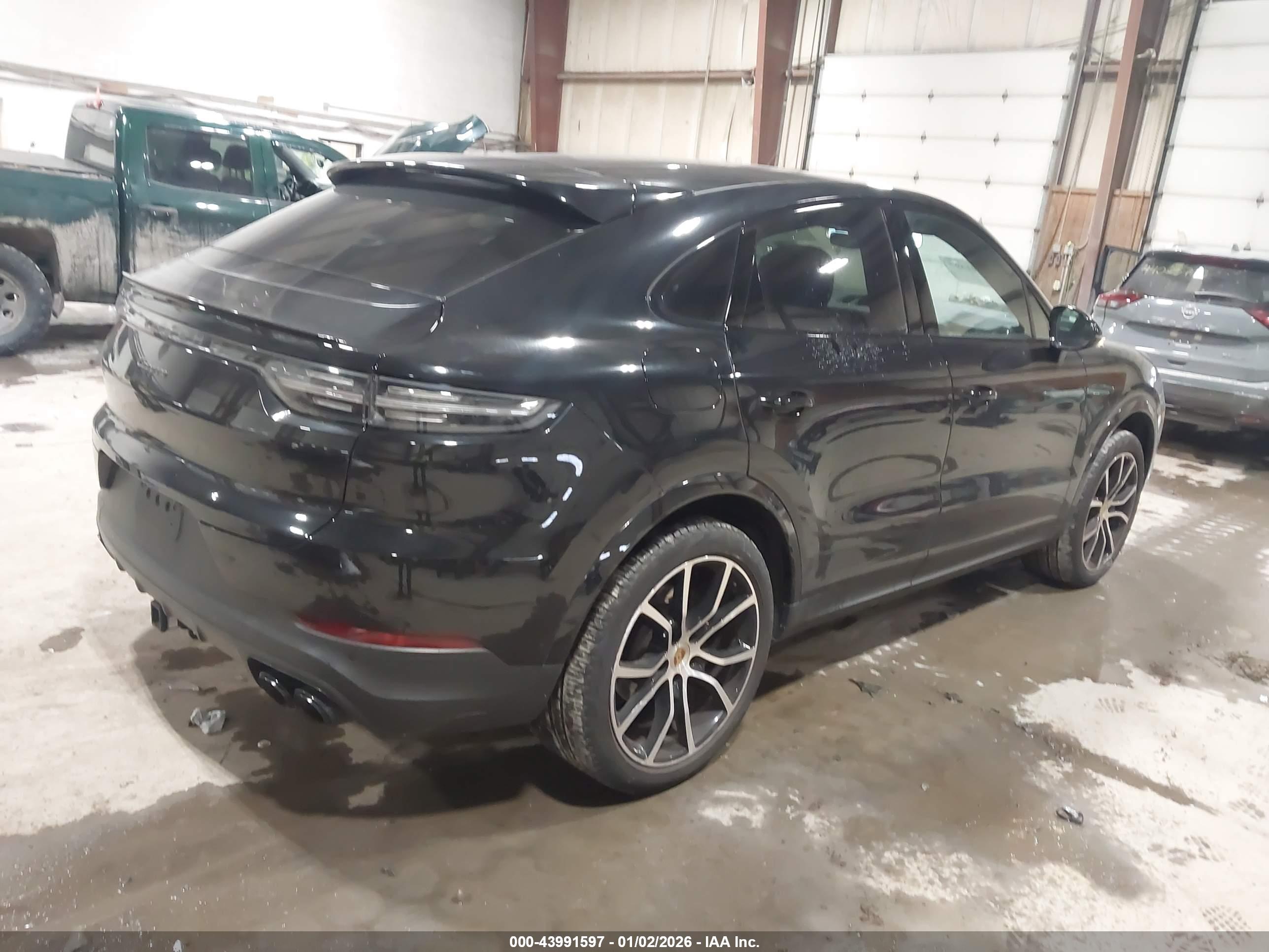 PORSCHE CAYENNE image 4
