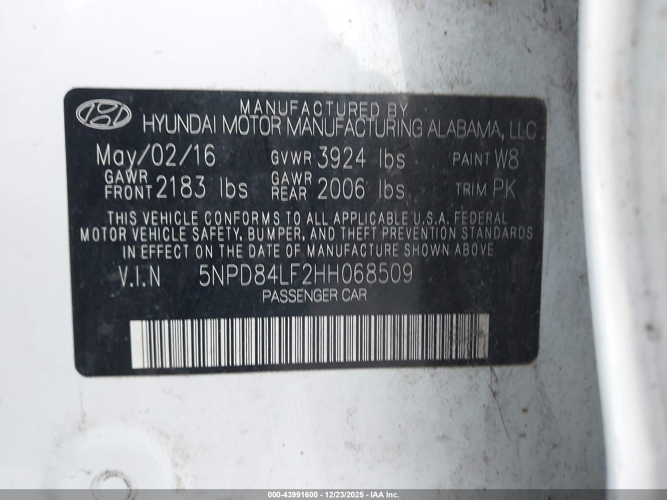 HYUNDAI ELANTRA image 9