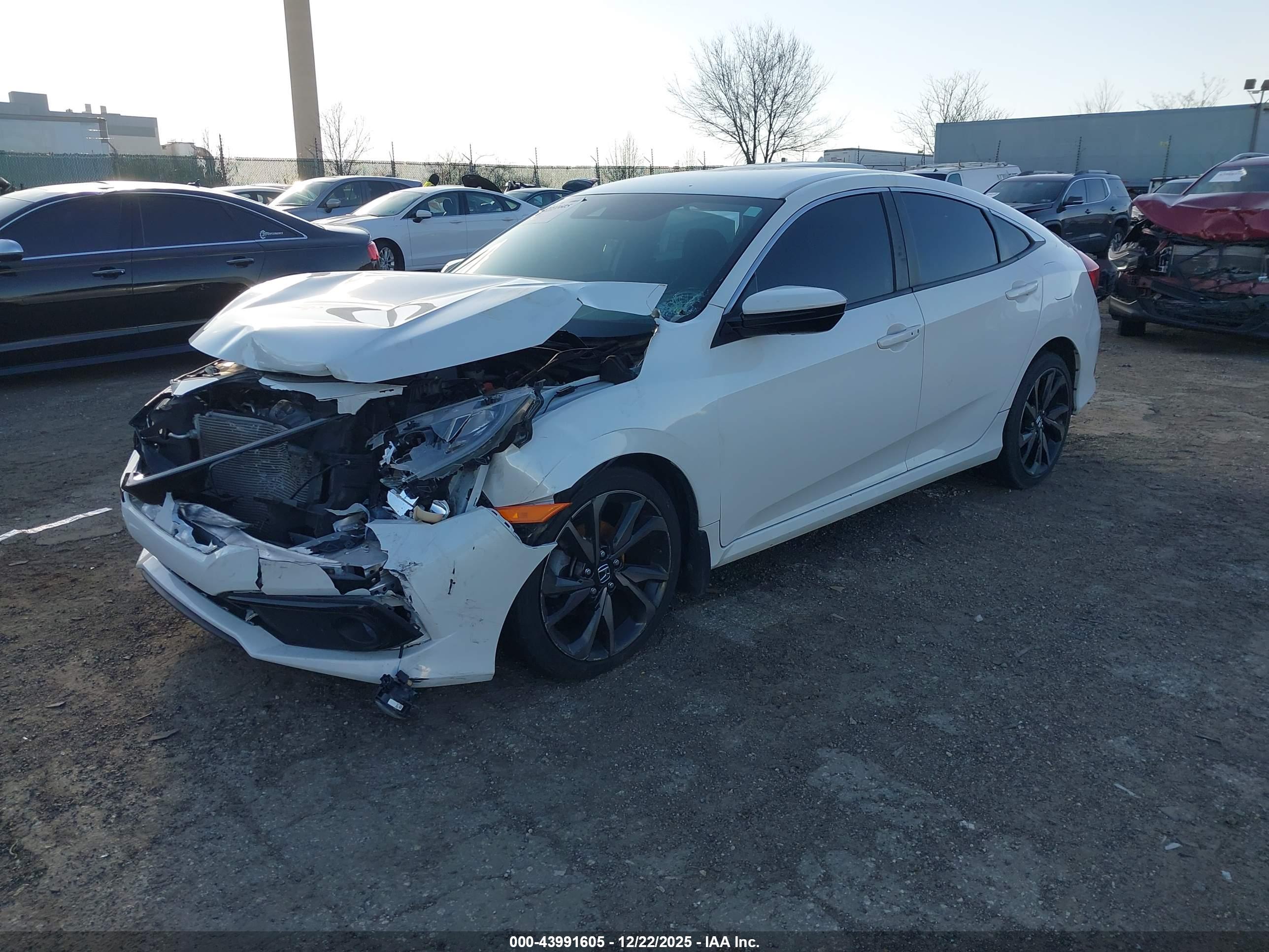 HONDA CIVIC image 2