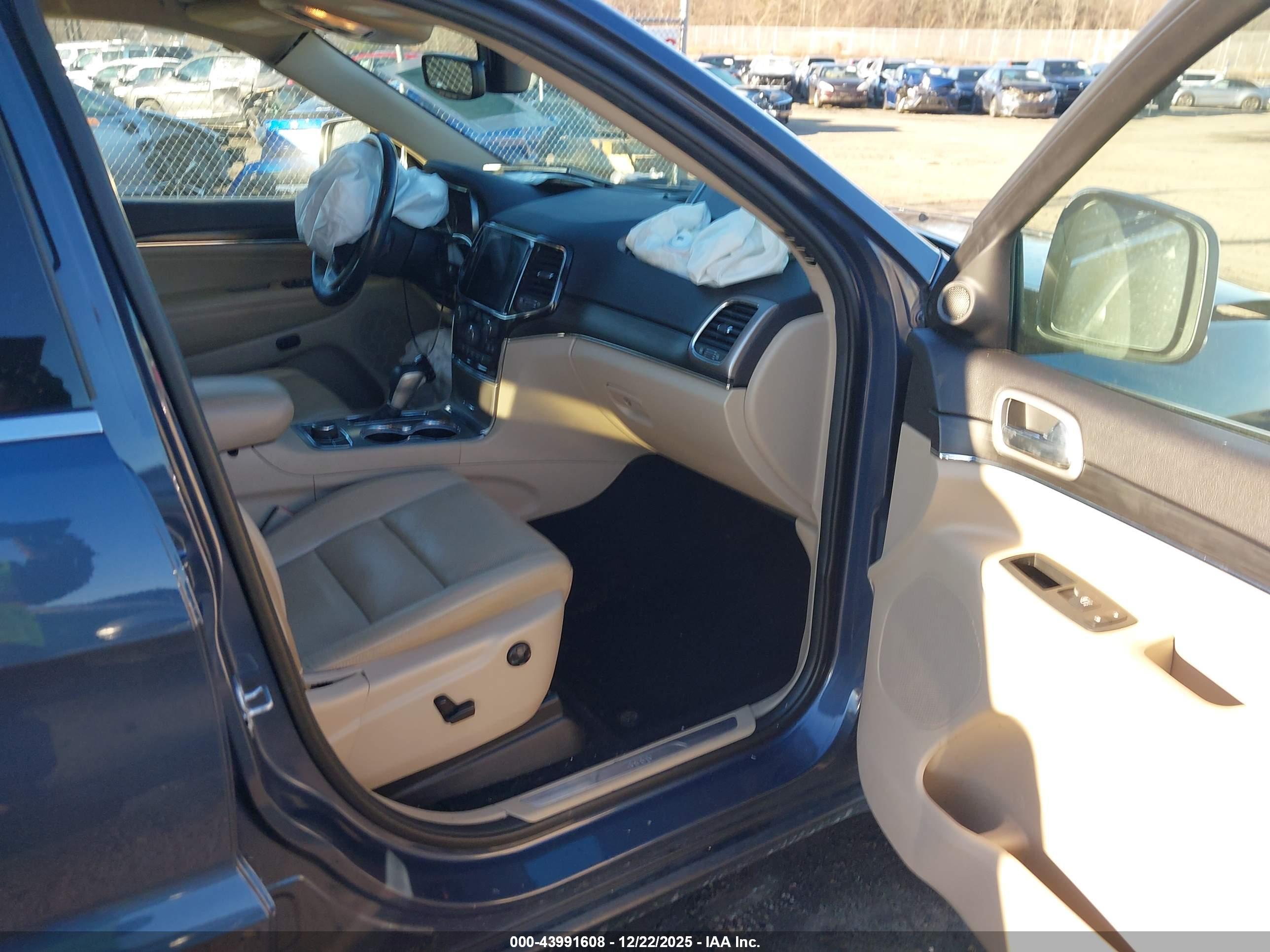 JEEP GRAND image 5