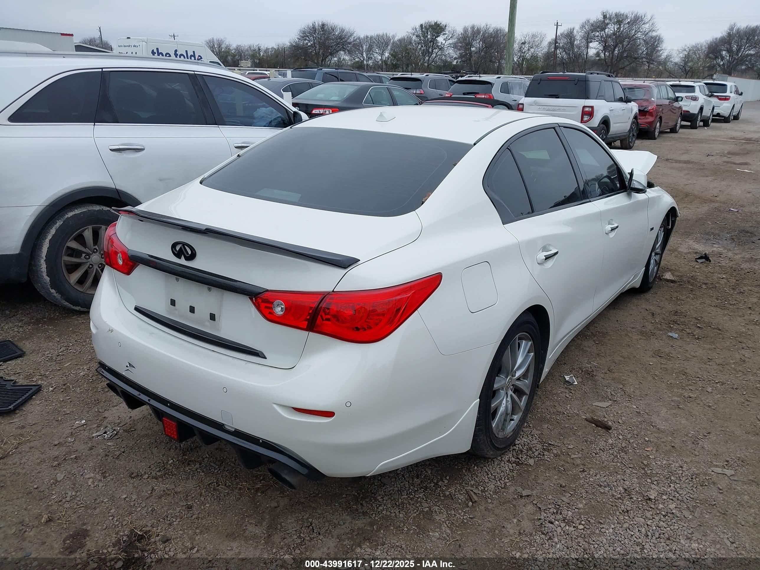 INFINITI Q50 image 4