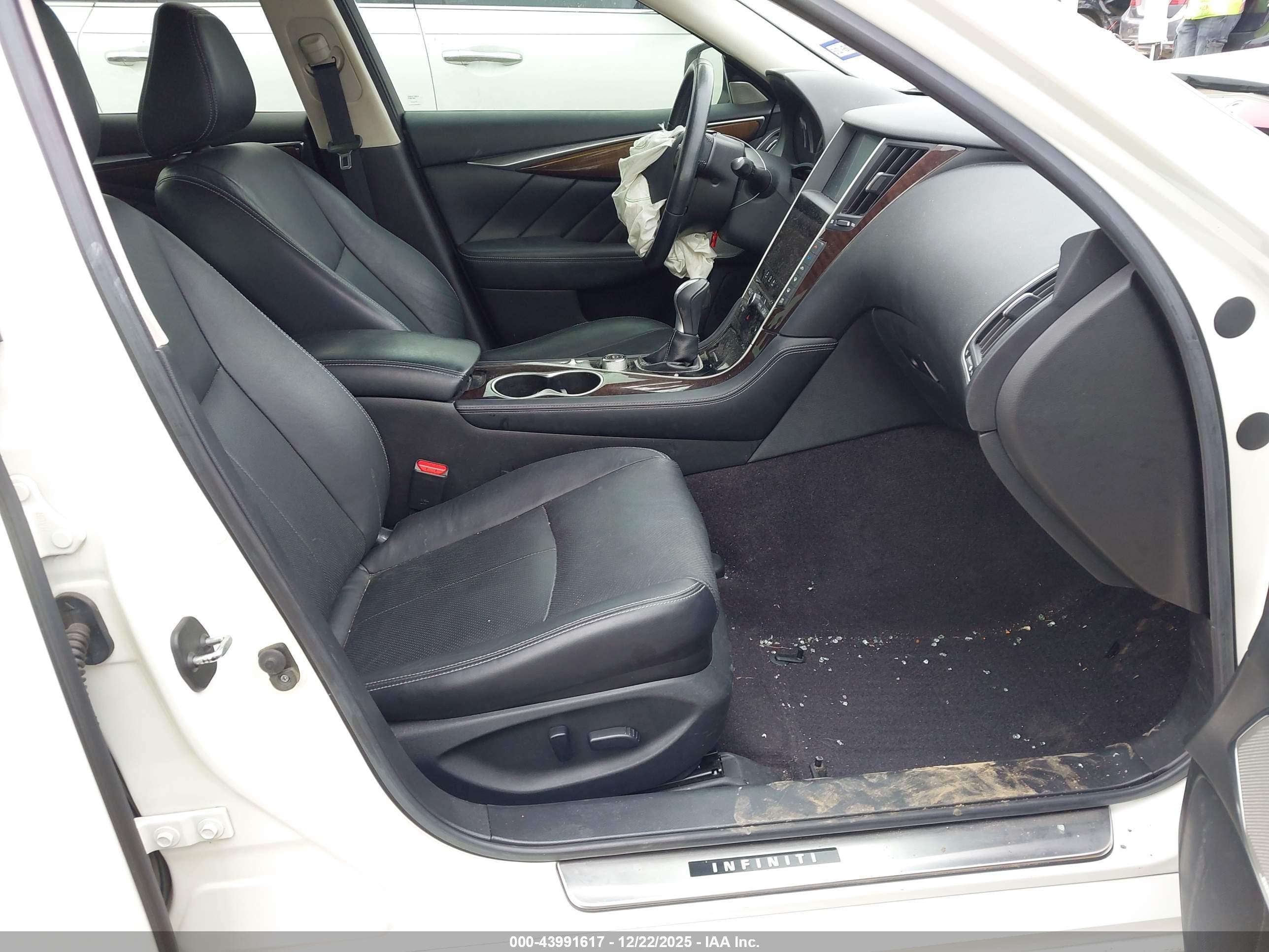 INFINITI Q50 image 5