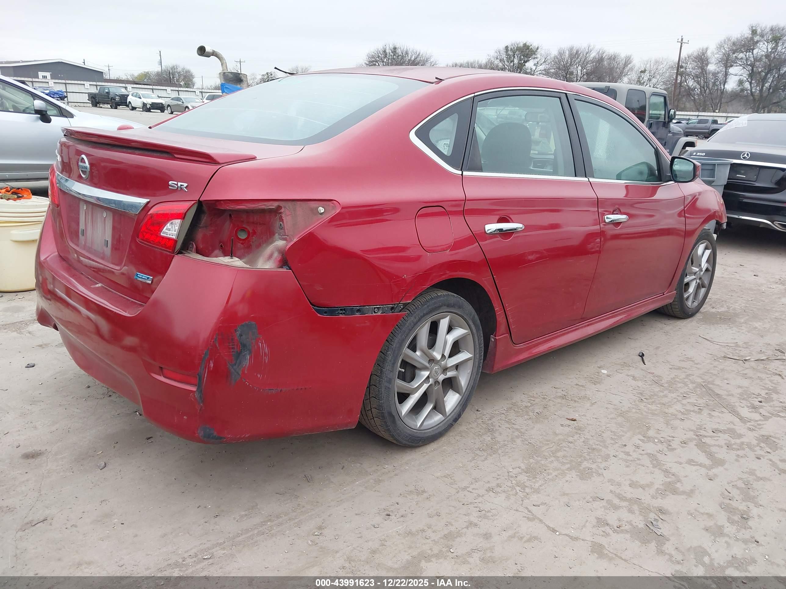 NISSAN SENTRA image 4