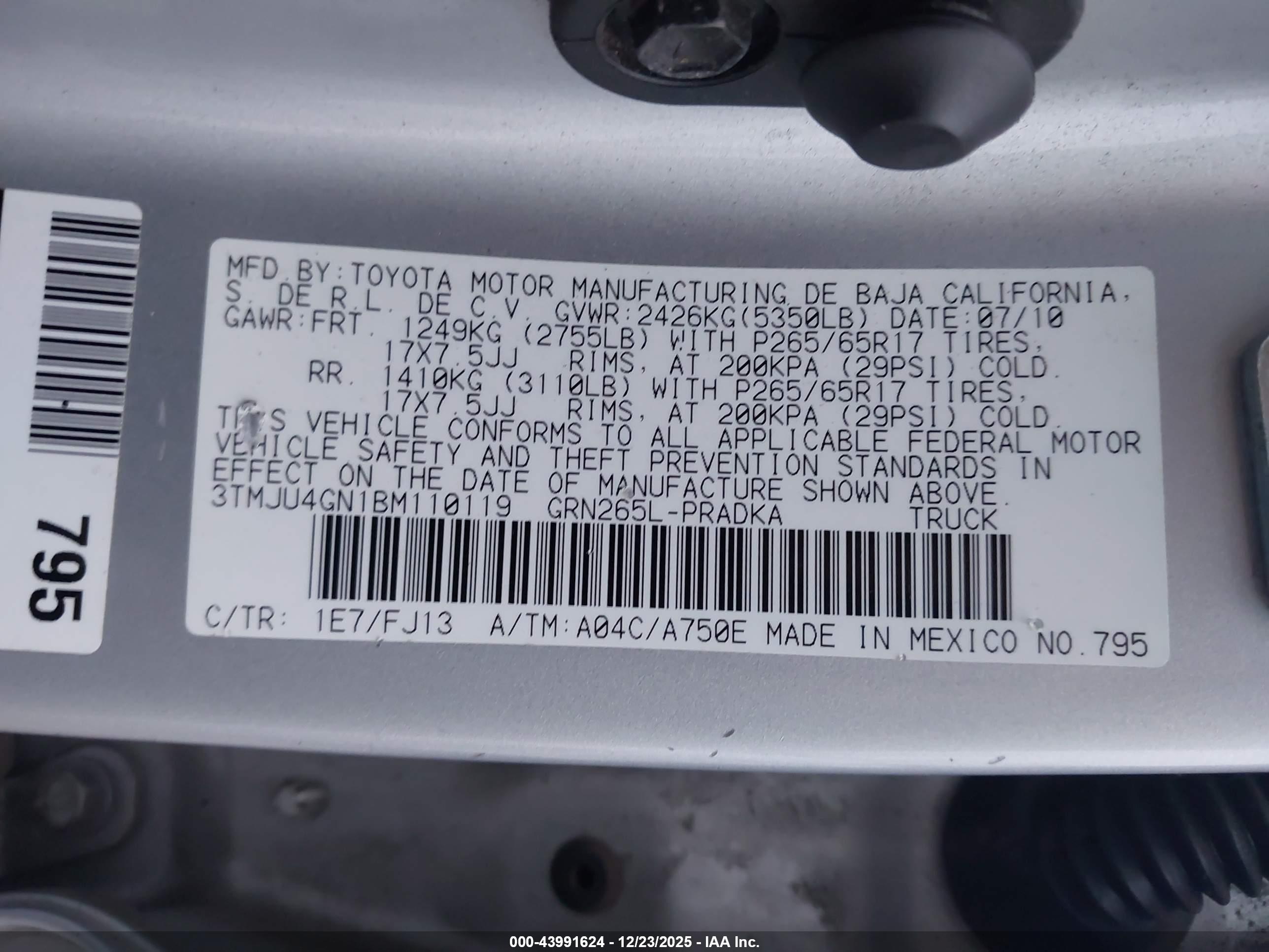 TOYOTA TACOMA image 9