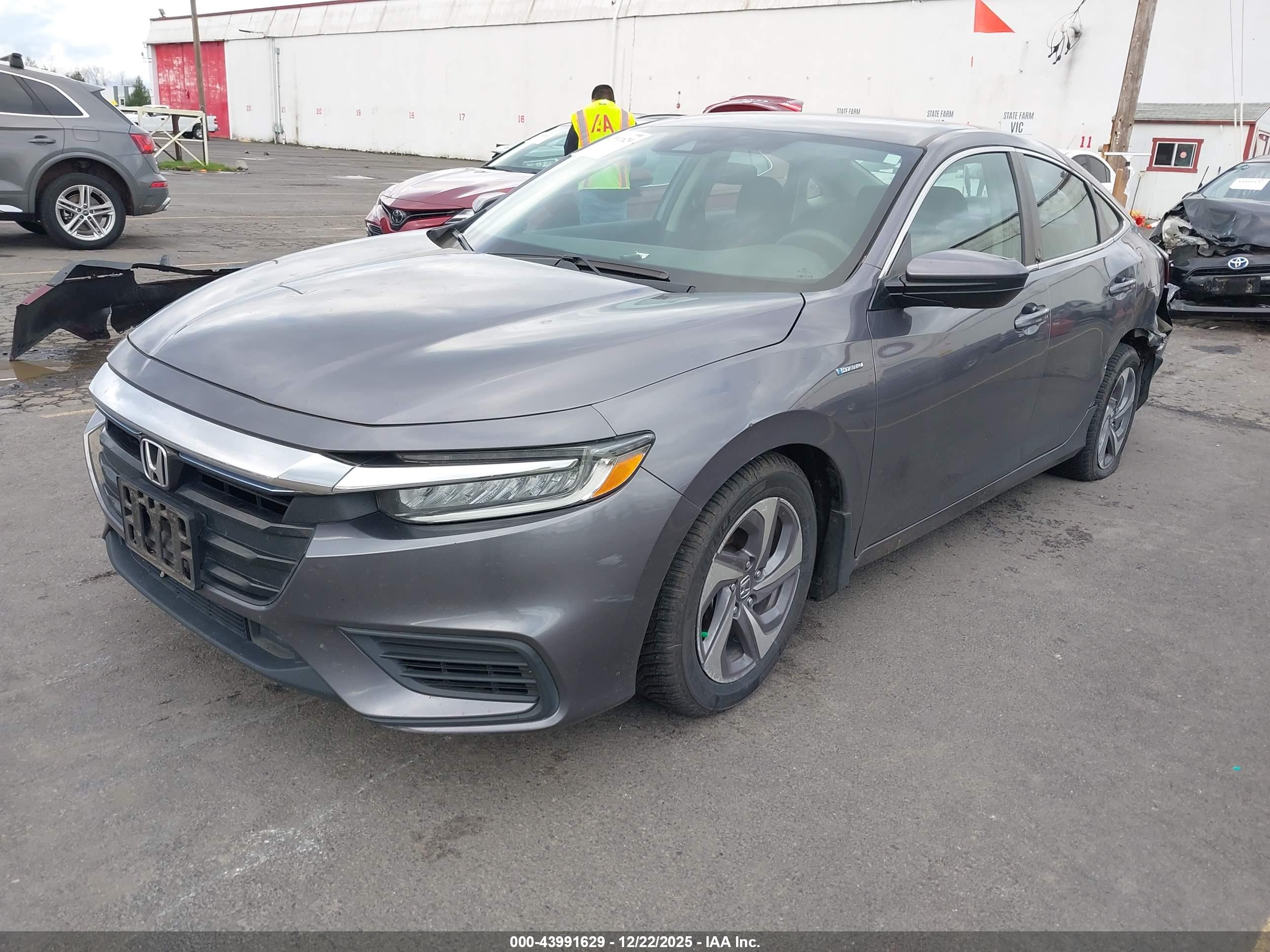HONDA INSIGHT image 2