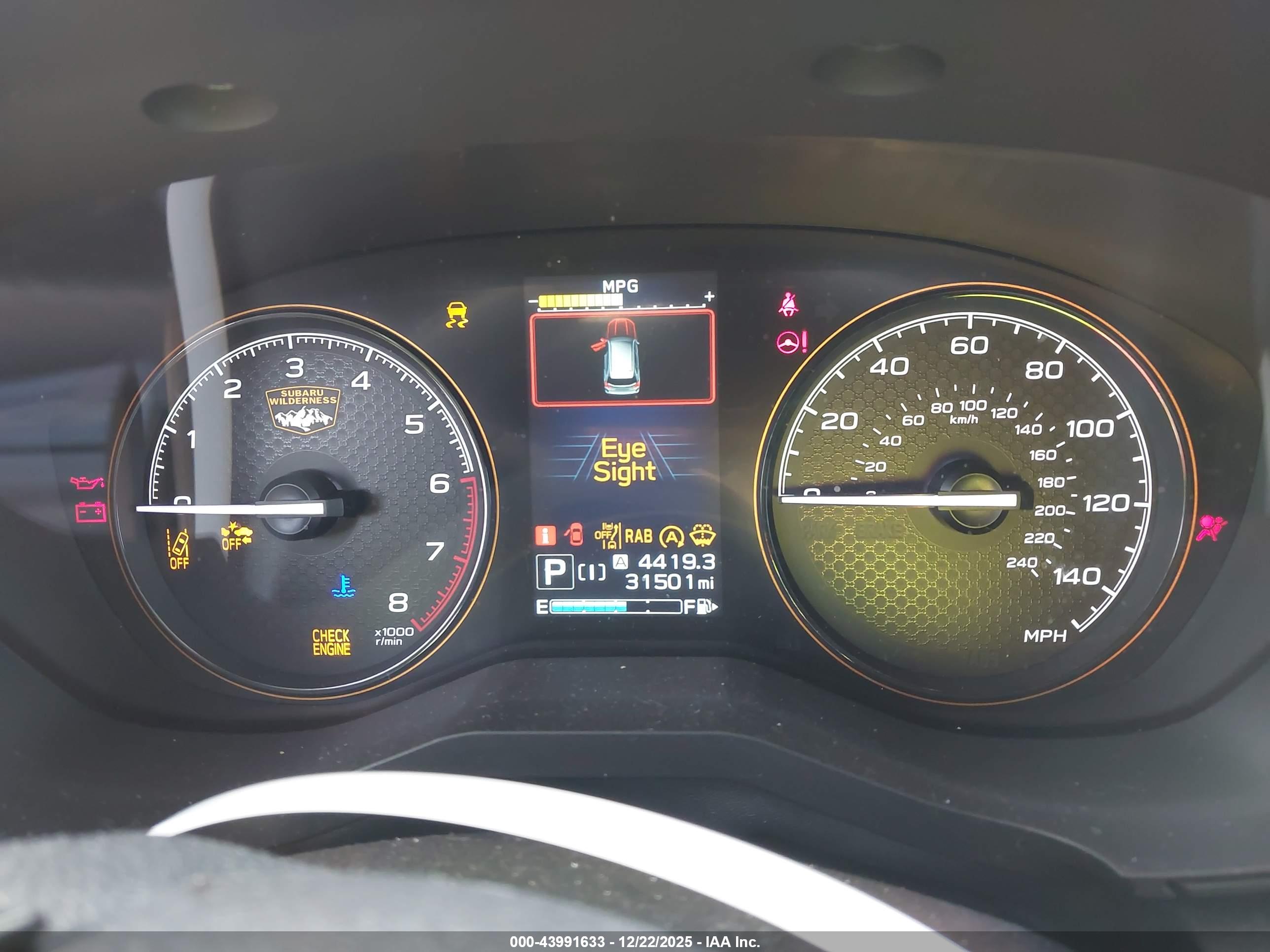 SUBARU FORESTER image 7
