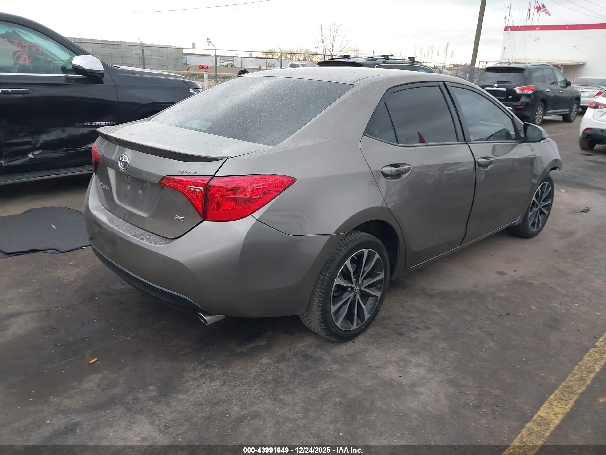 TOYOTA COROLLA image 4