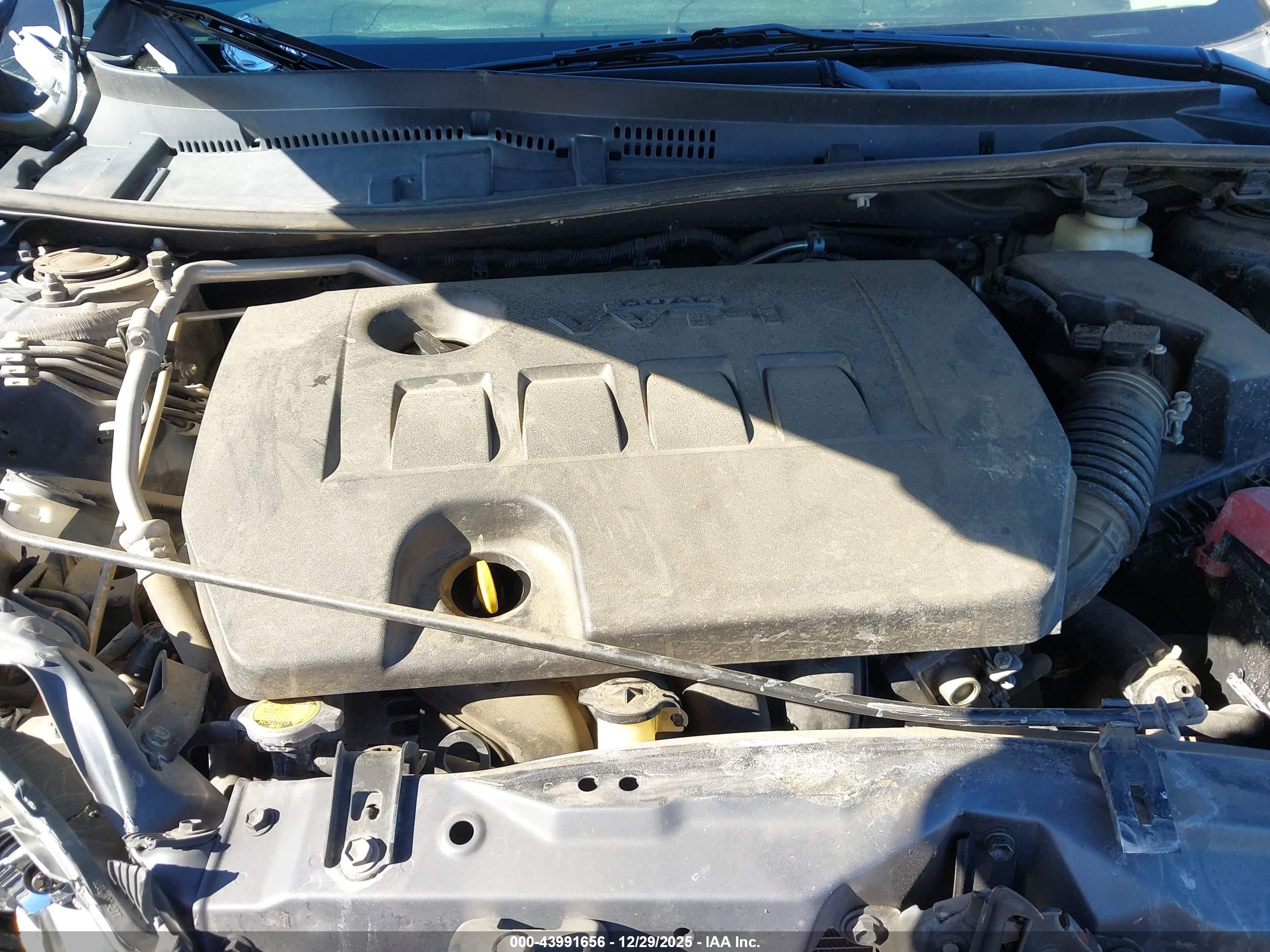 TOYOTA COROLLA image 10
