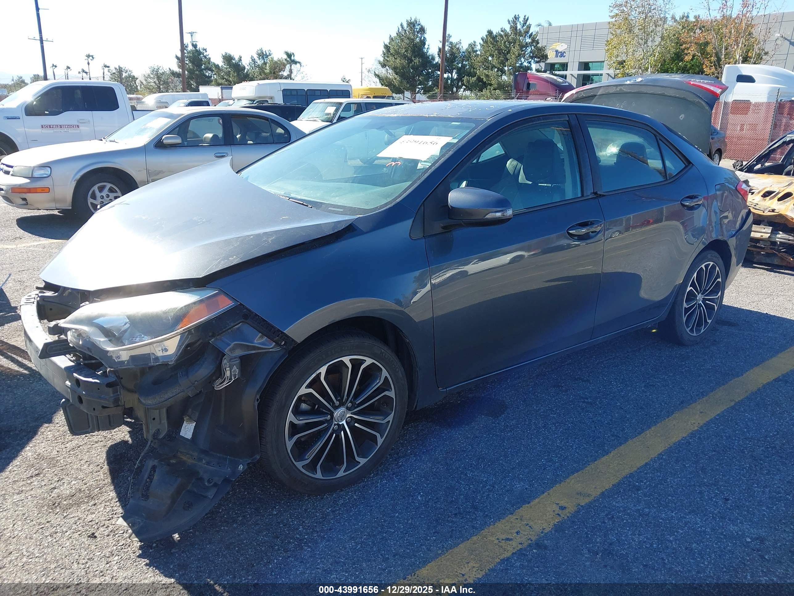 TOYOTA COROLLA image 2