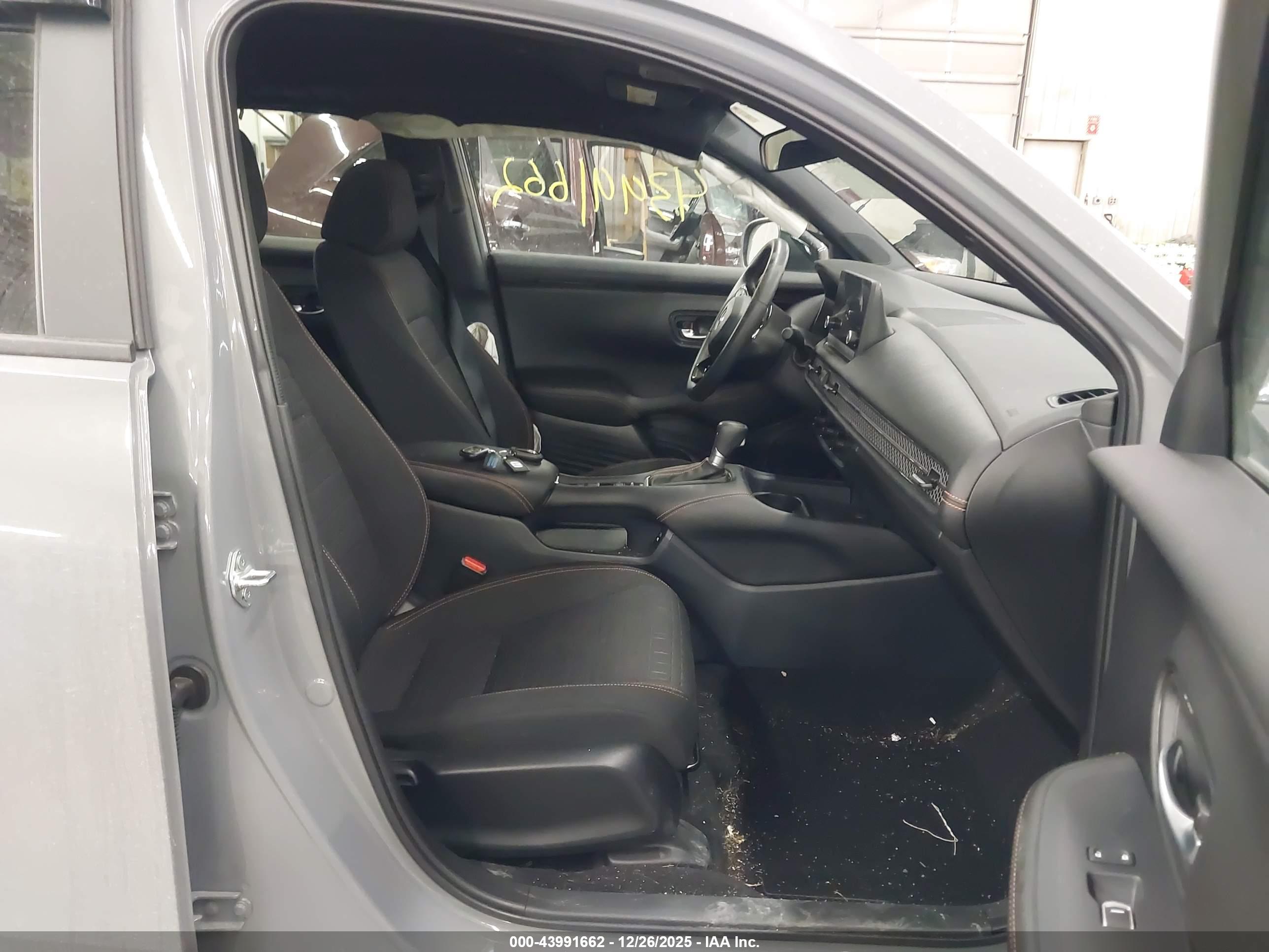 HONDA HR-V image 5