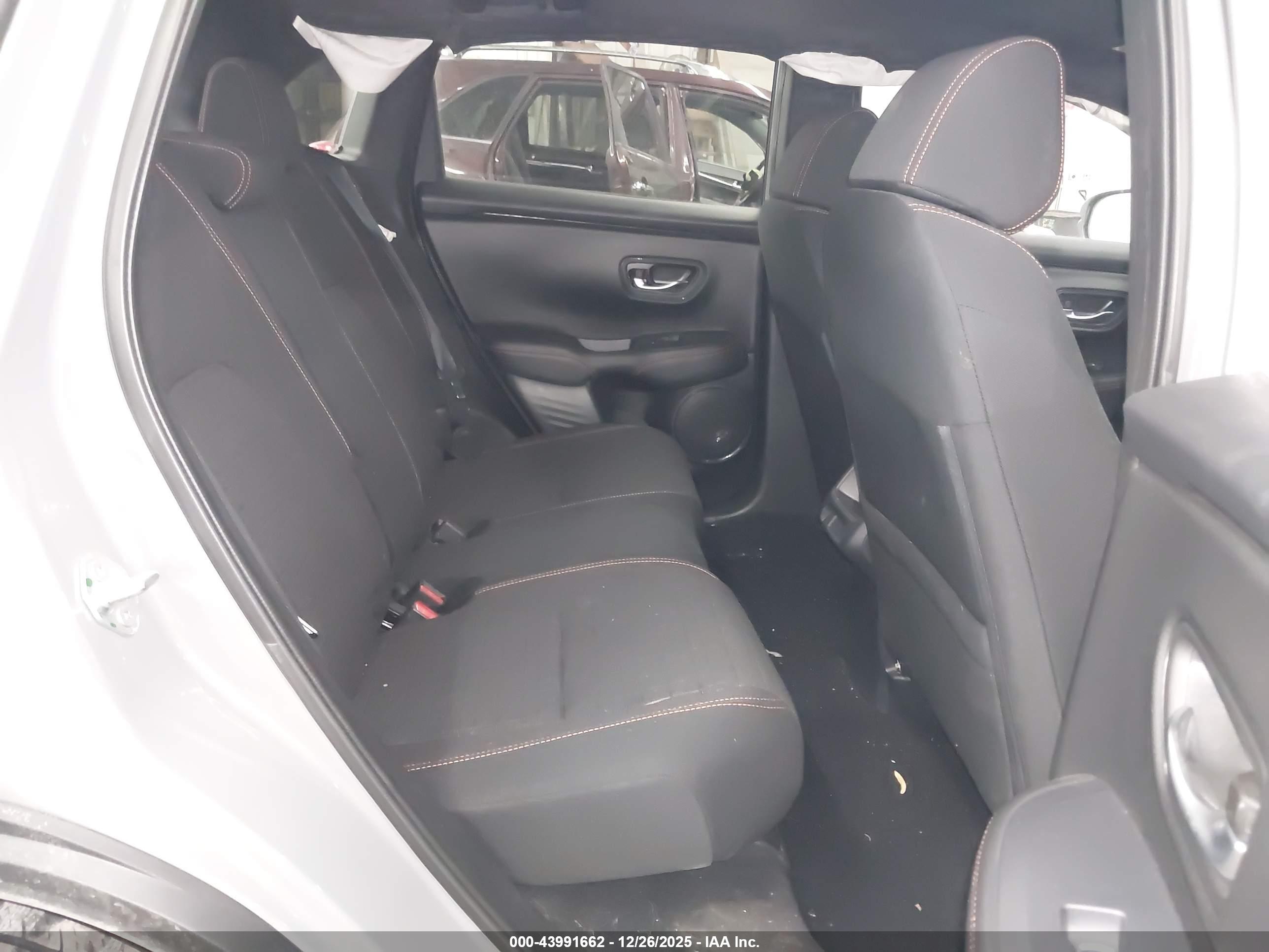 HONDA HR-V image 8