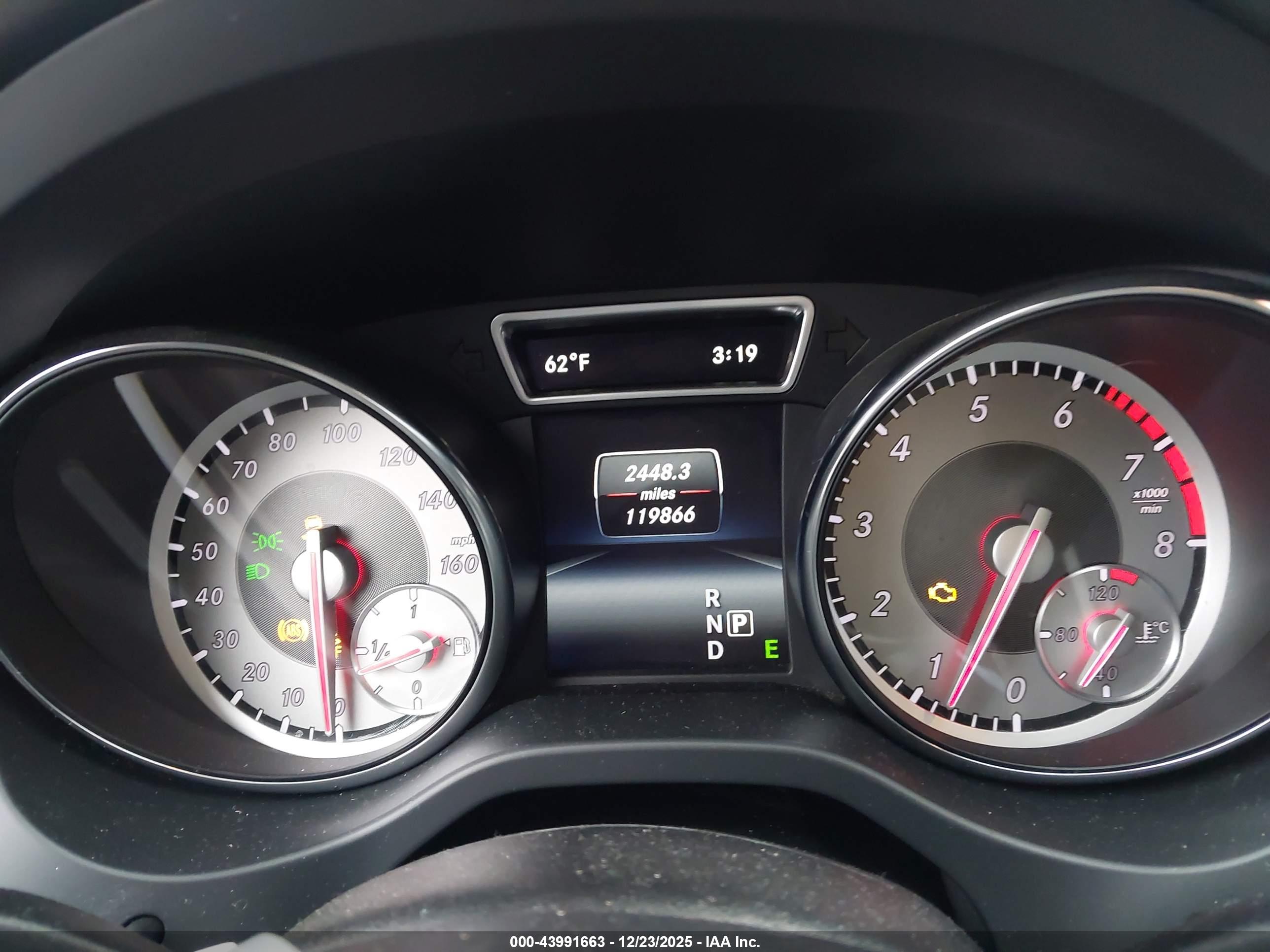 MERCEDES-BENZ GLA image 7