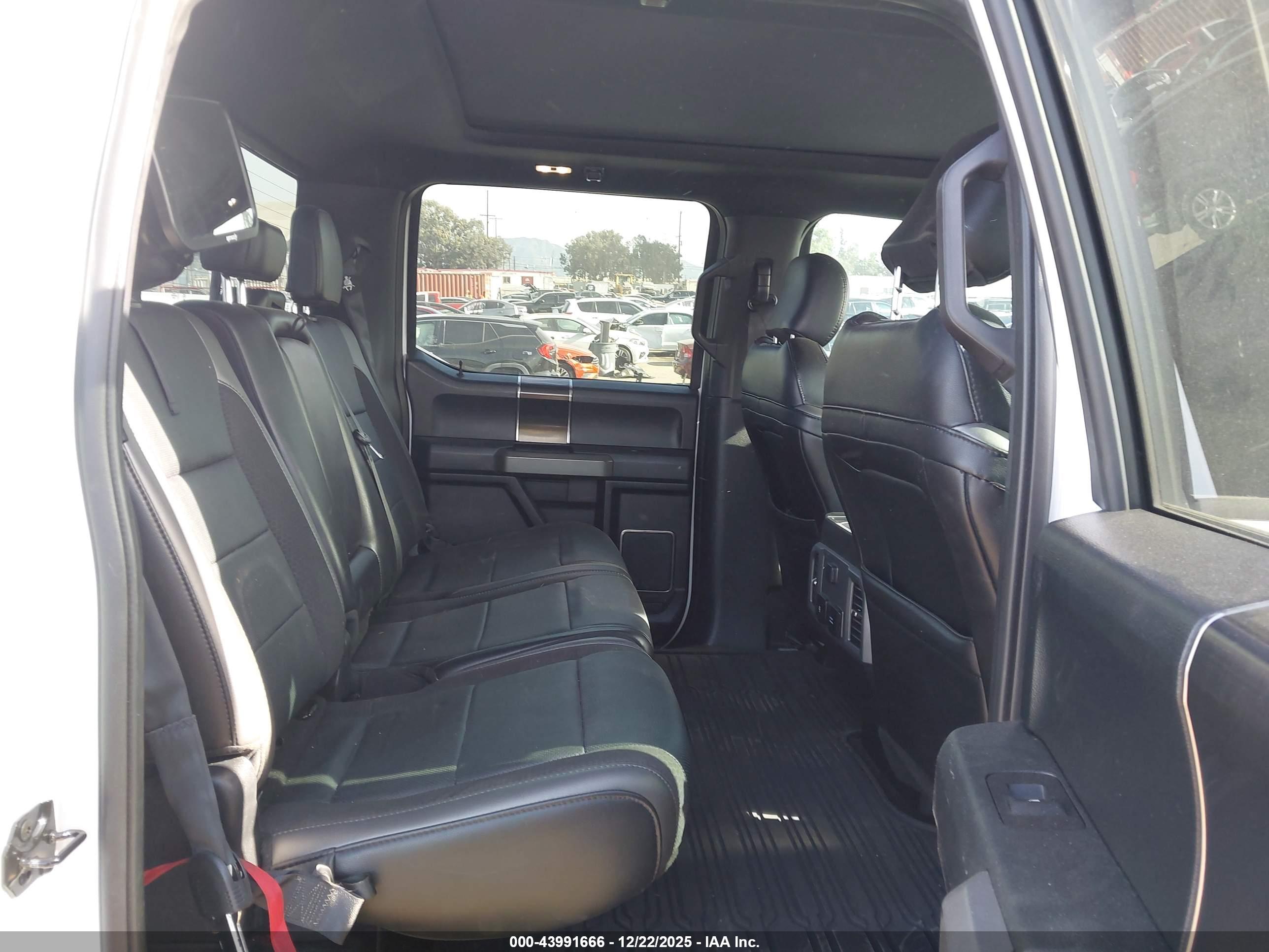 FORD F-150 image 8