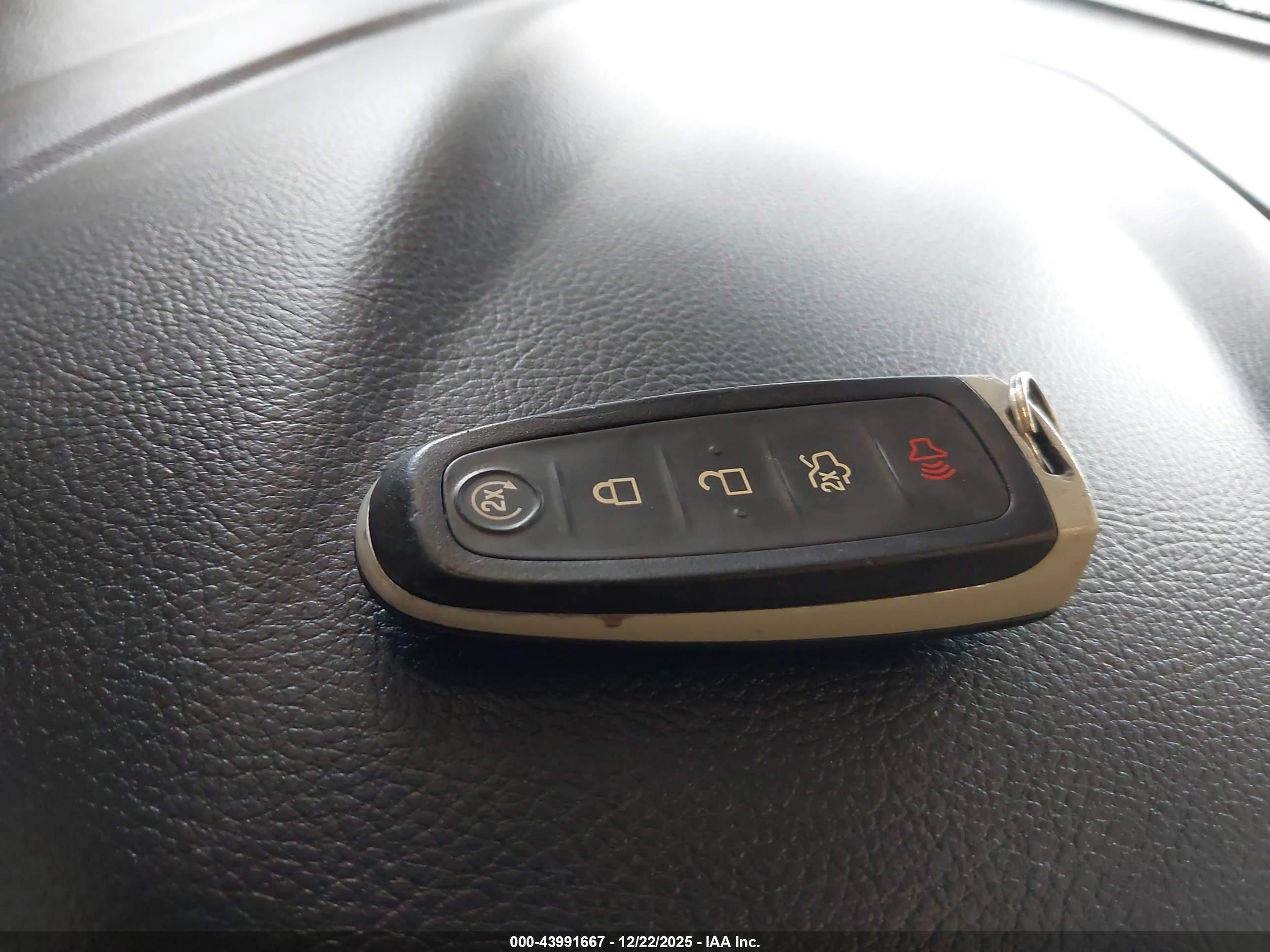 FORD FOCUS image 11