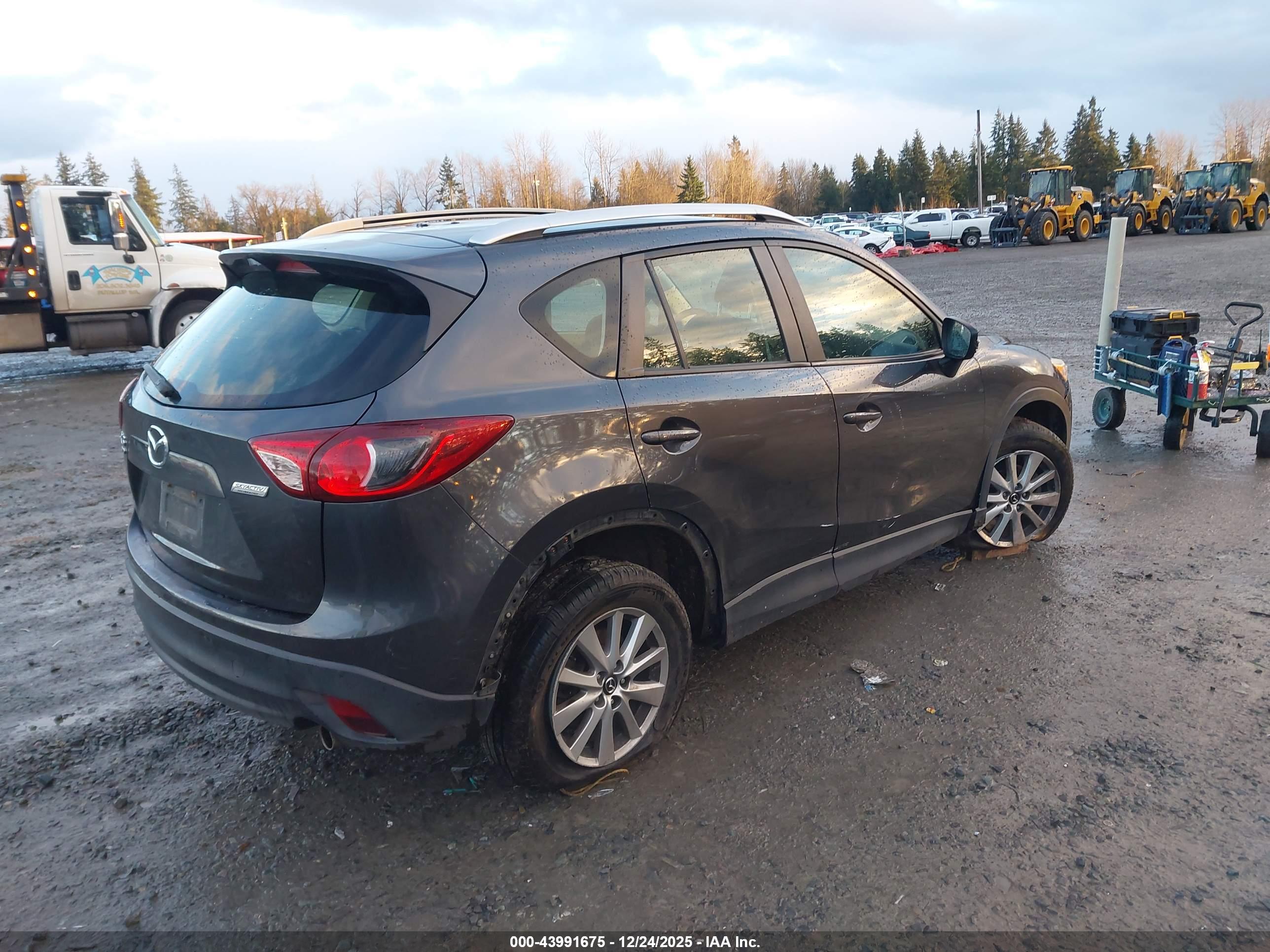 MAZDA CX-5 image 4