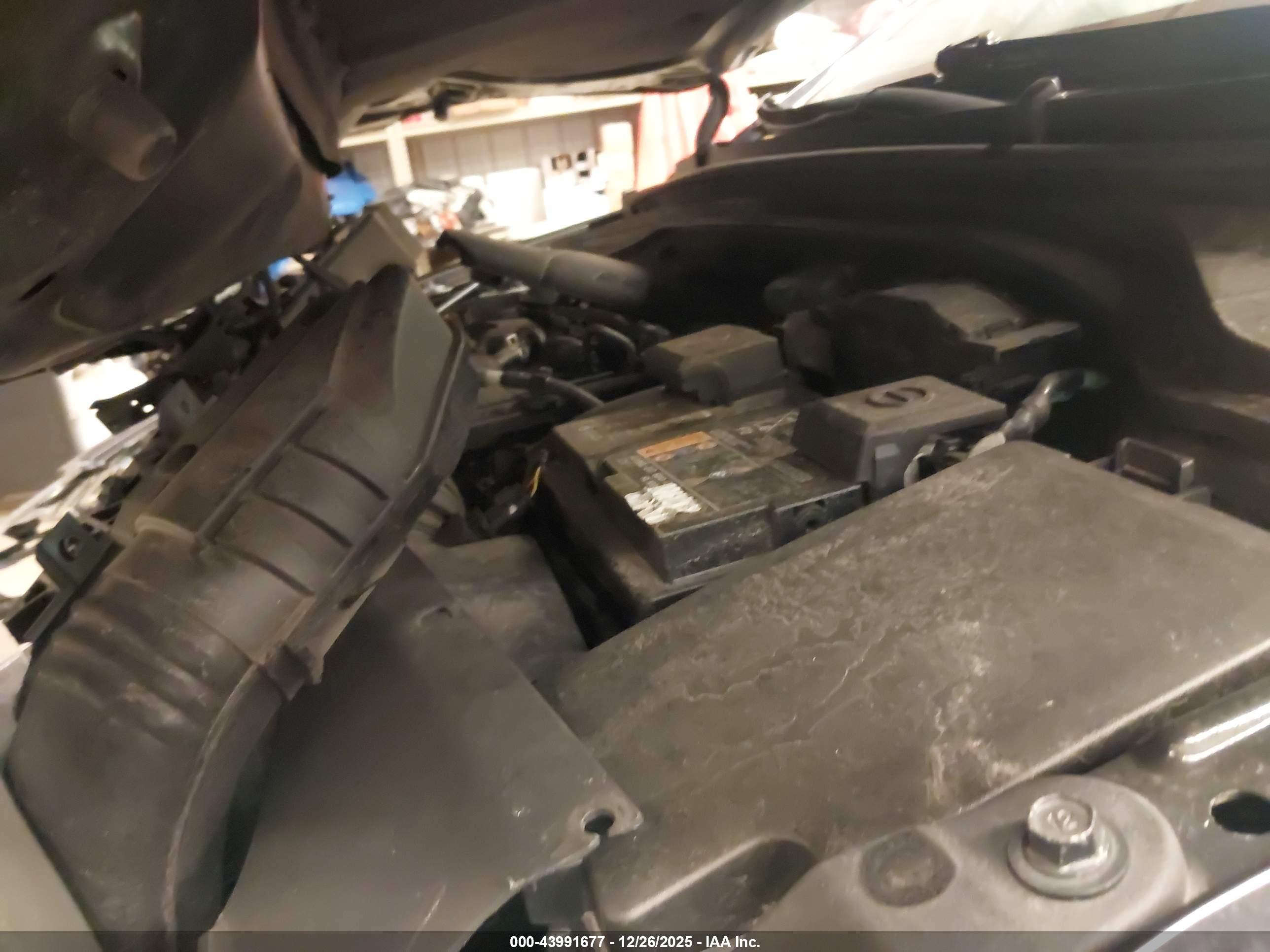 HYUNDAI ELANTRA image 10