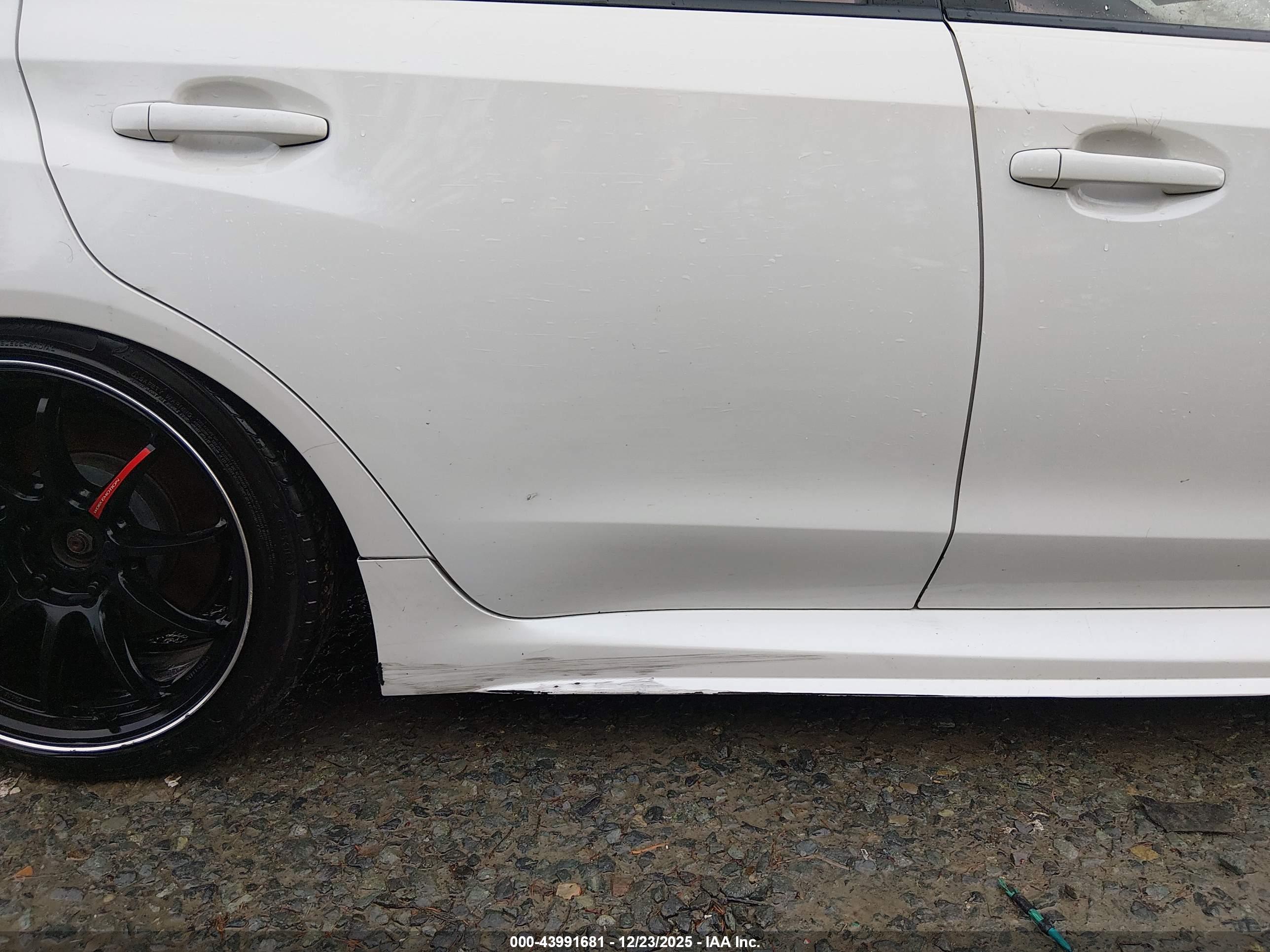 SUBARU WRX image 6