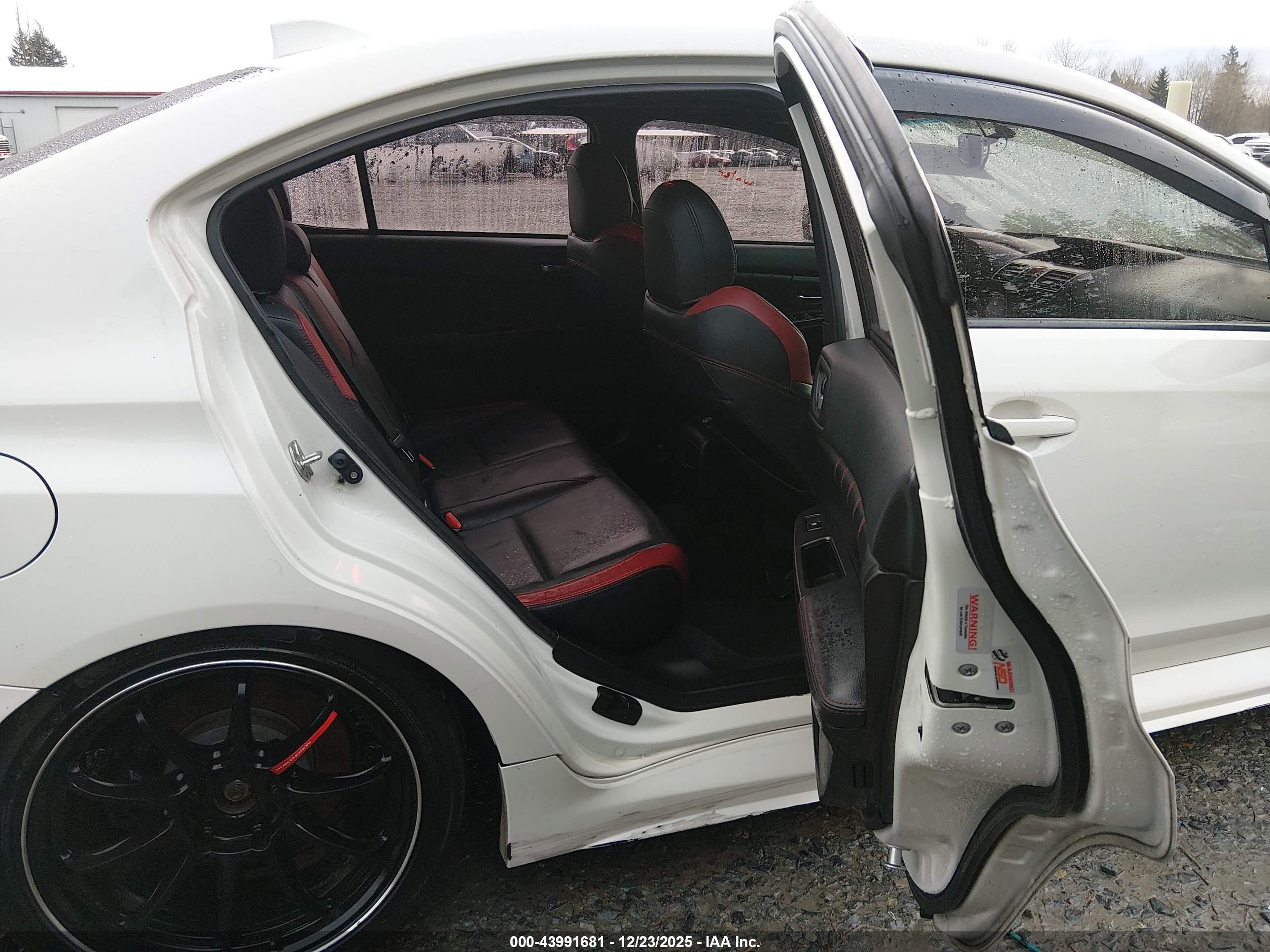 SUBARU WRX image 8