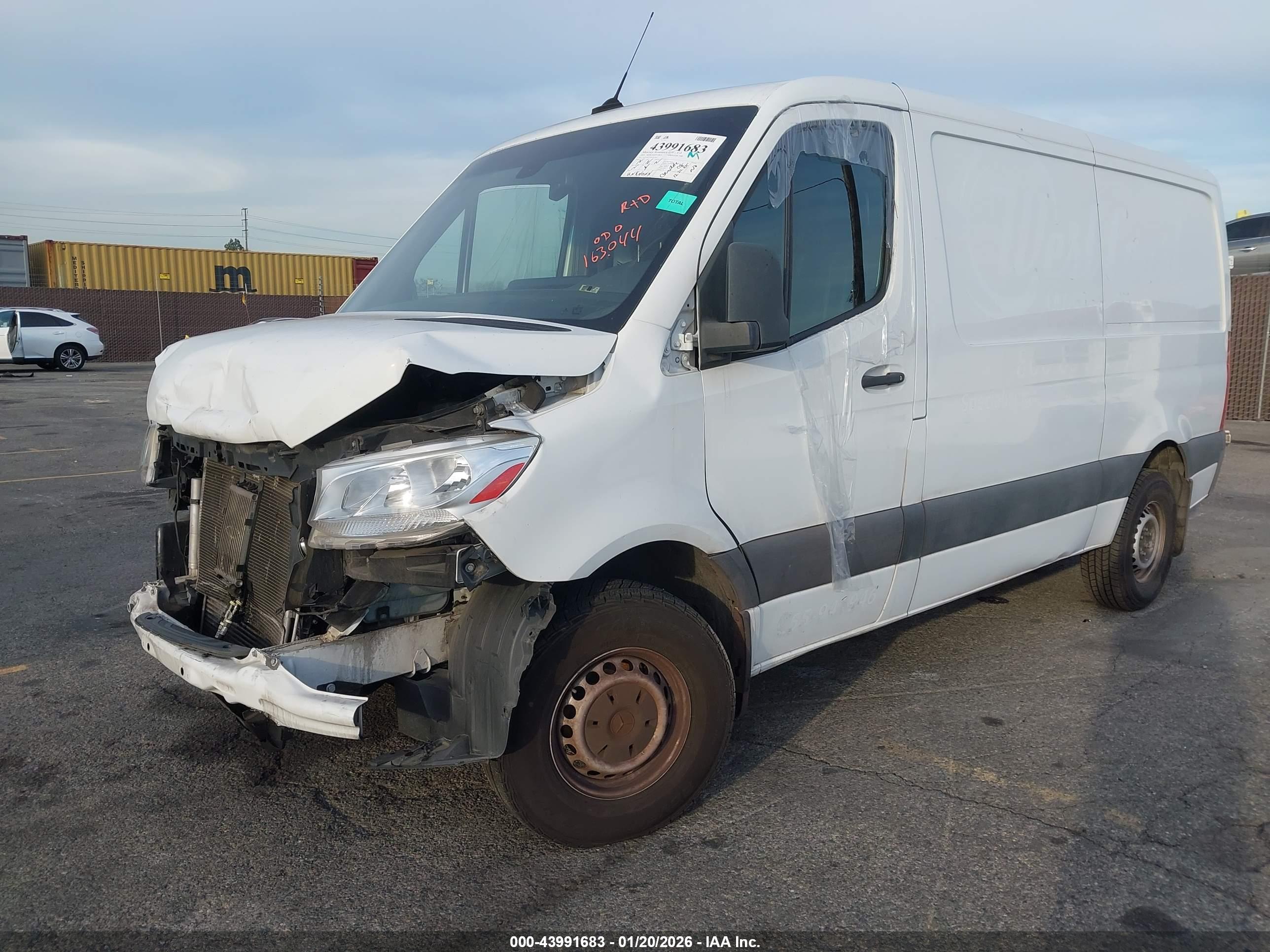 MERCEDES-BENZ SPRINTER image 2