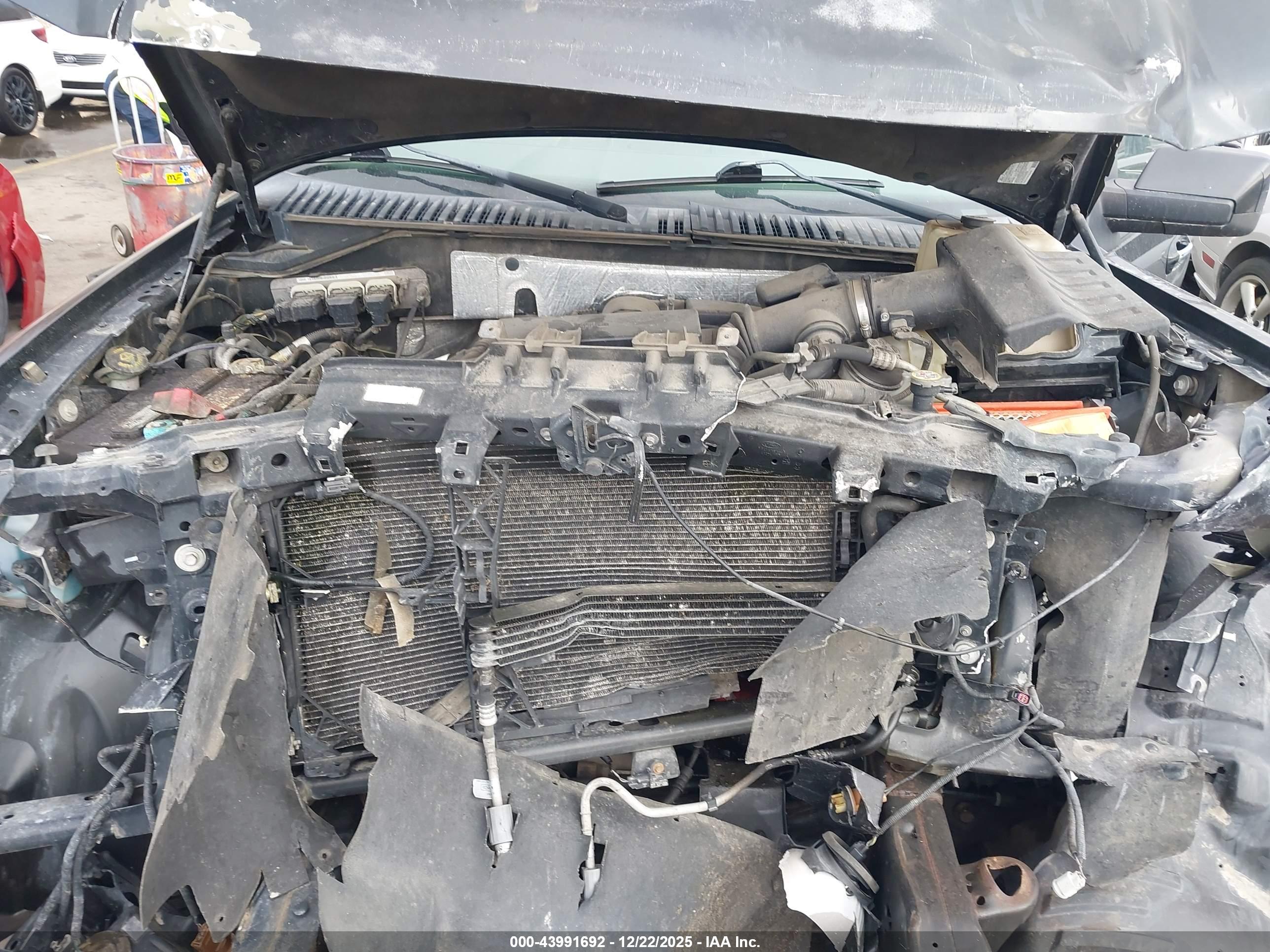 FORD EXPEDITION image 10