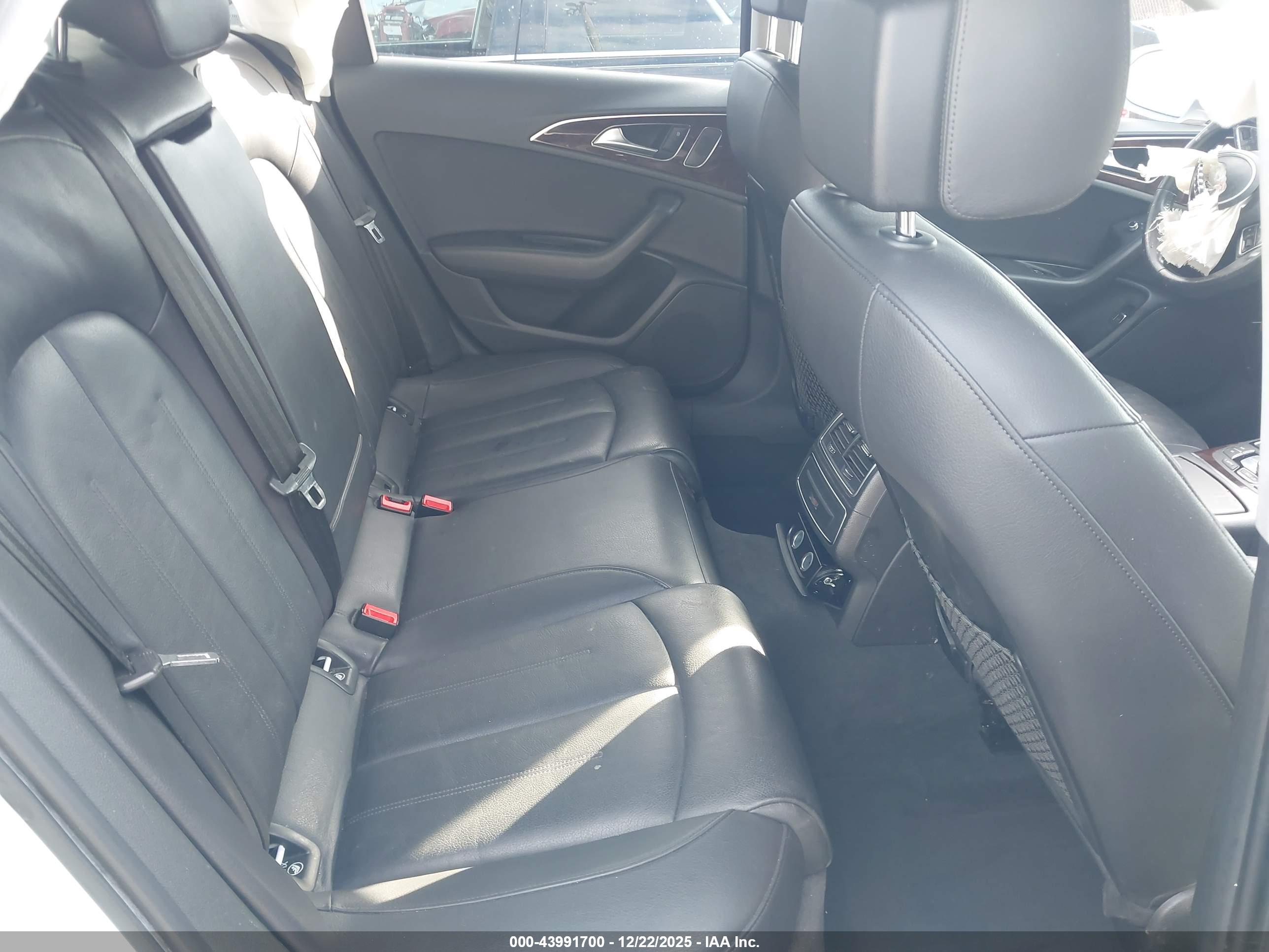 AUDI A6 image 8
