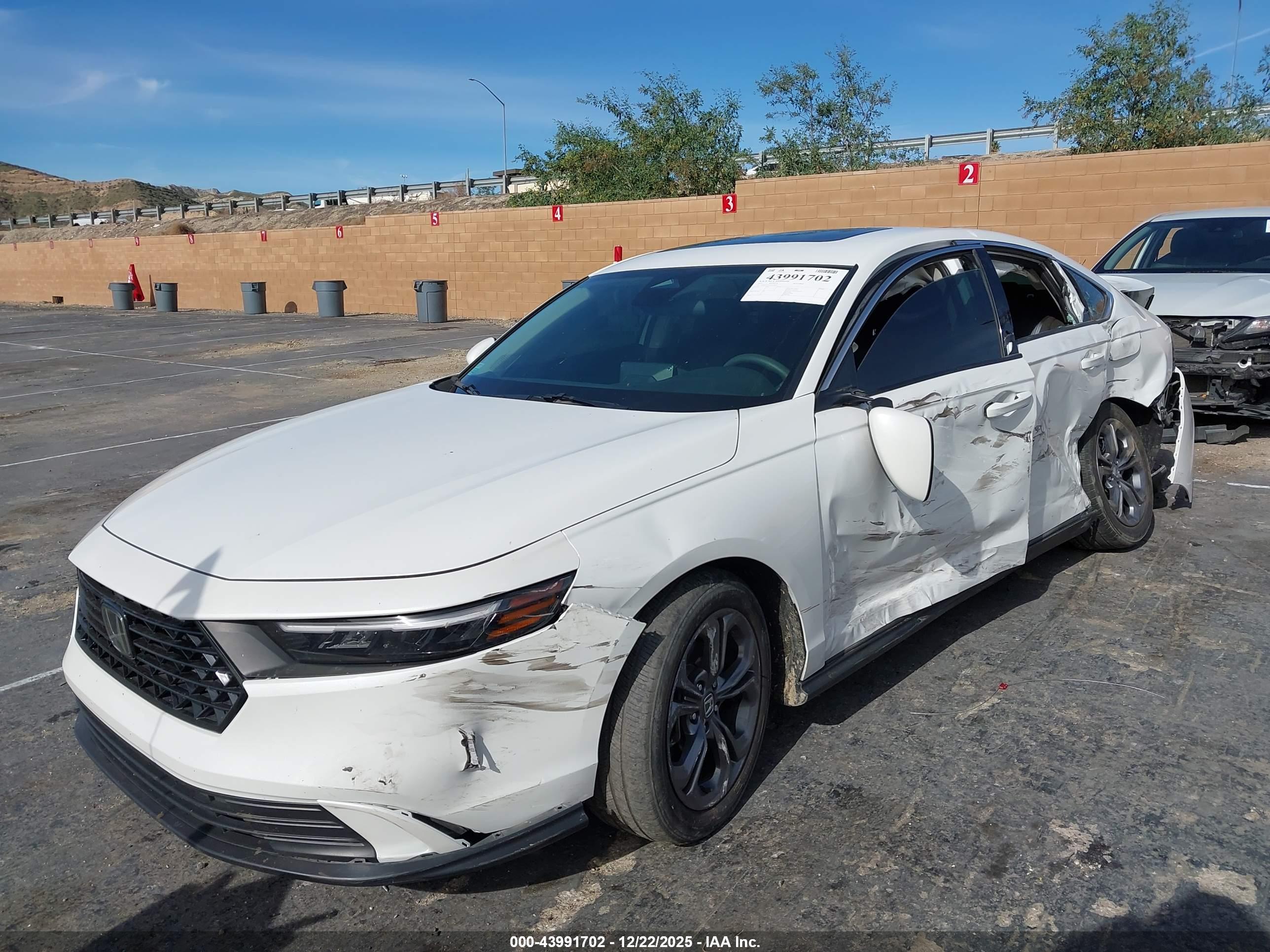 HONDA ACCORD image 2