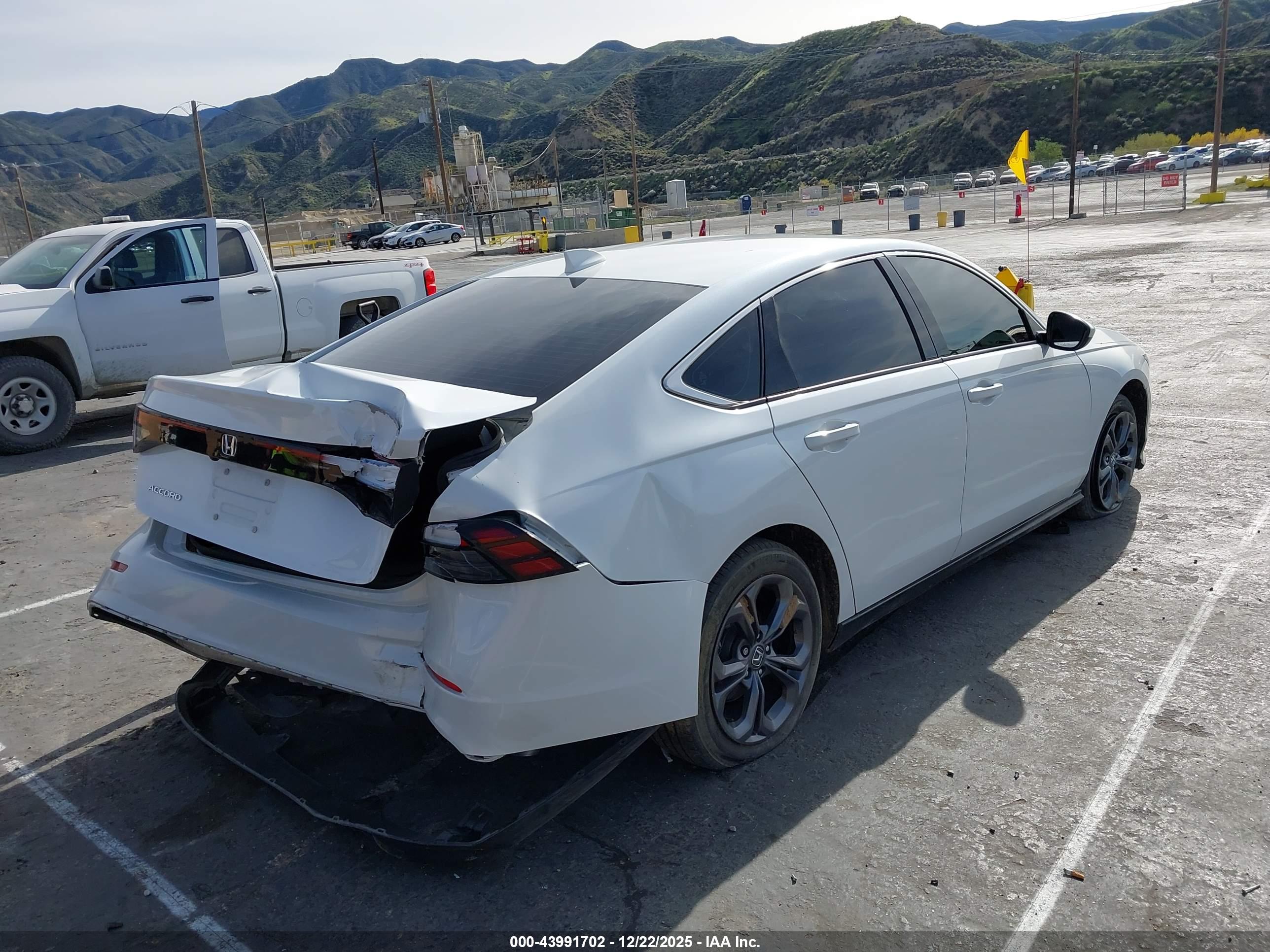HONDA ACCORD image 4
