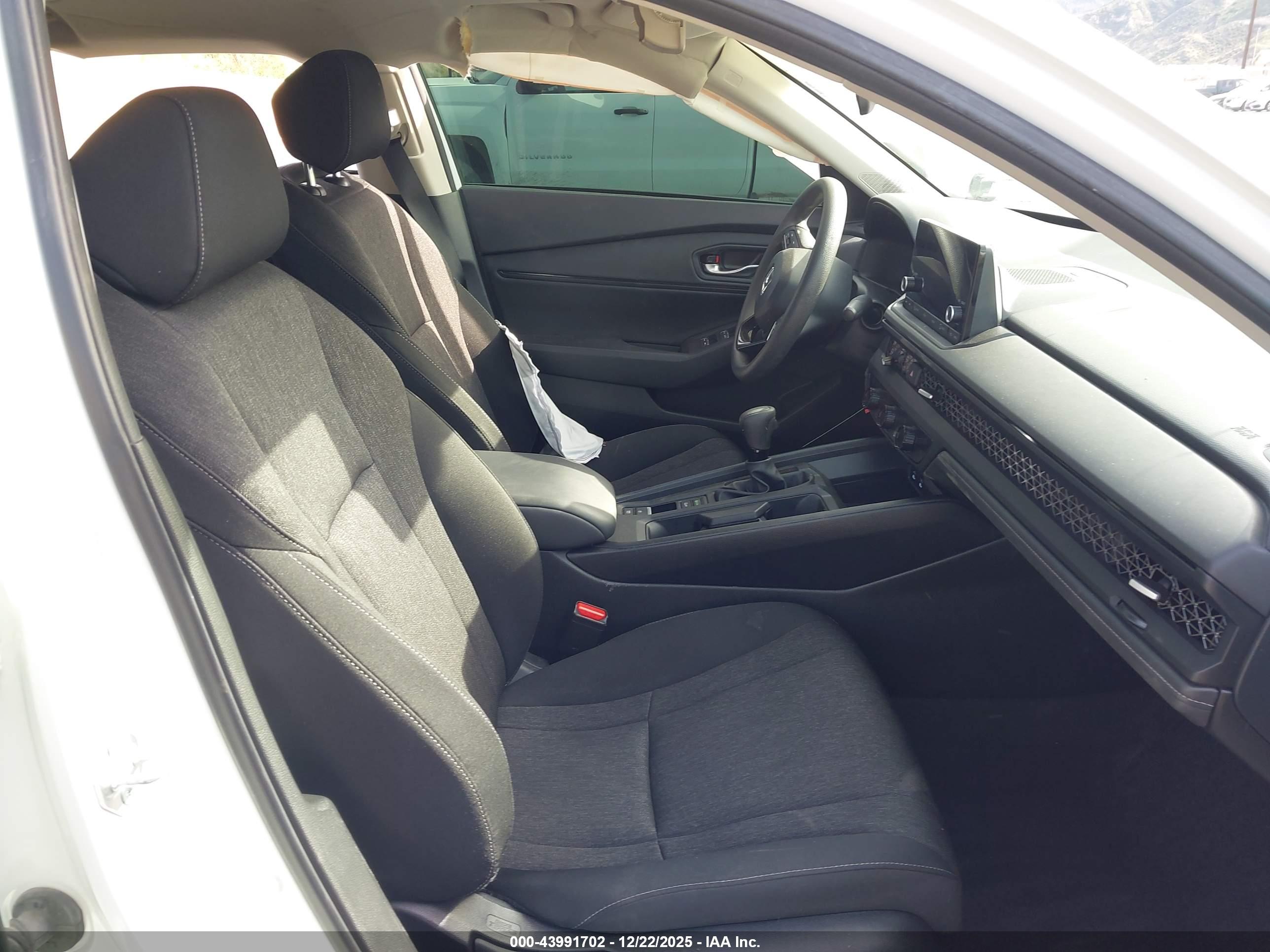 HONDA ACCORD image 5