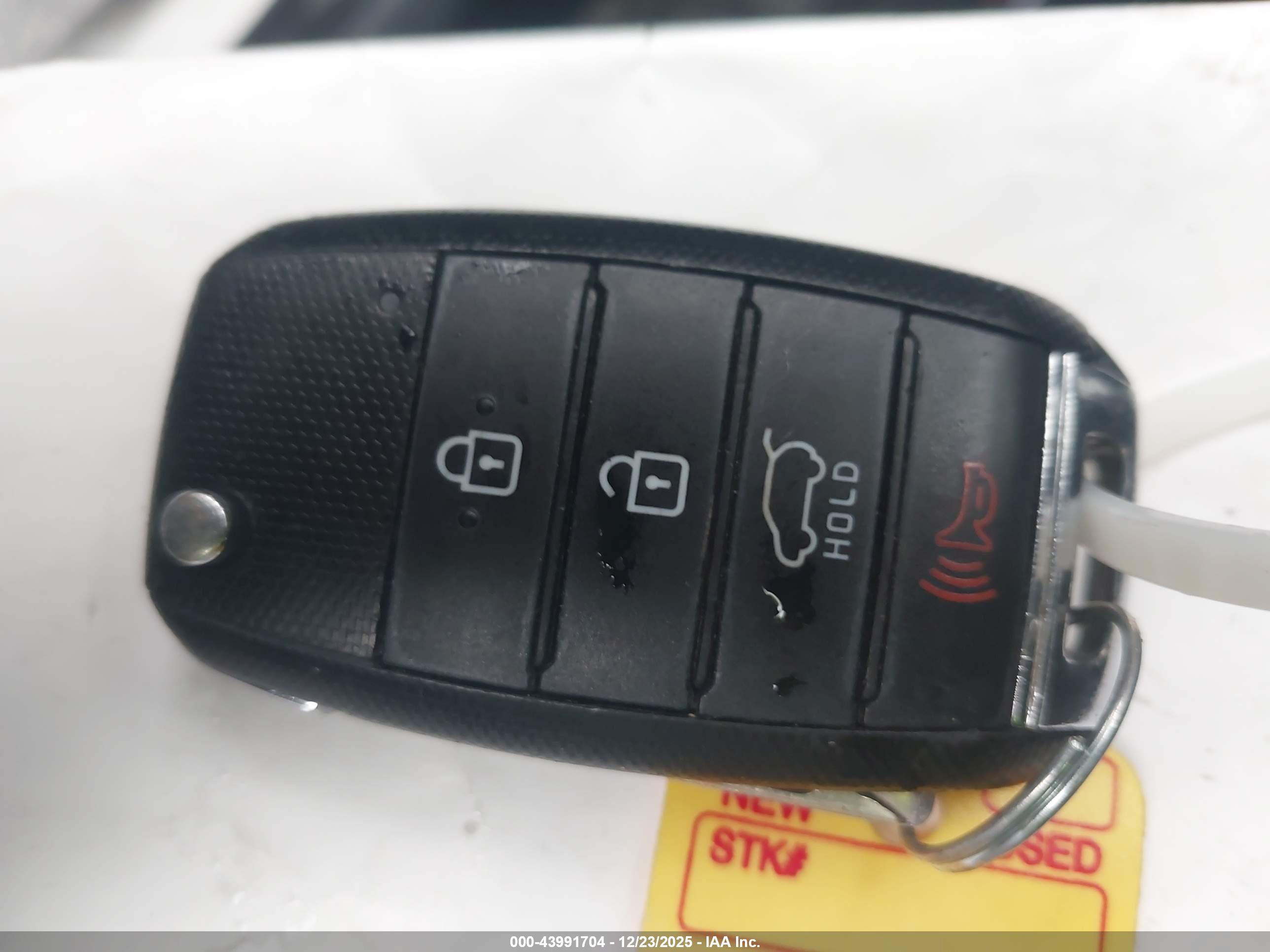KIA FORTE image 11