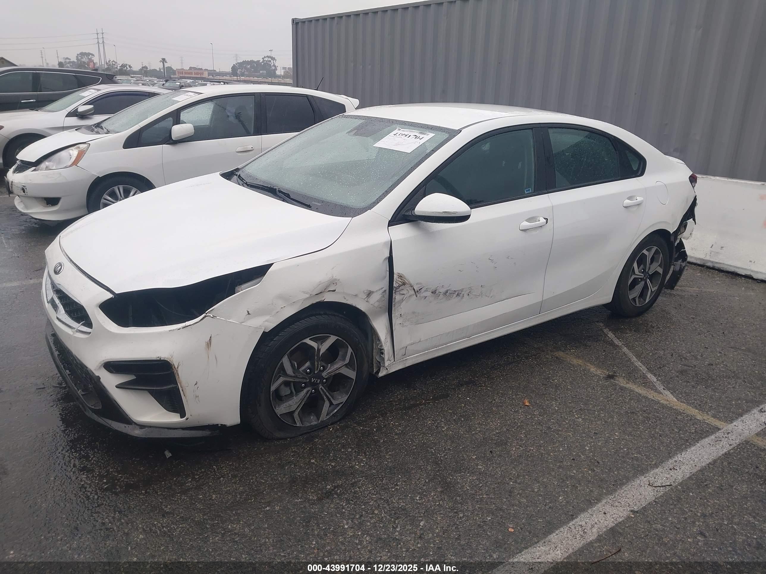 KIA FORTE image 2