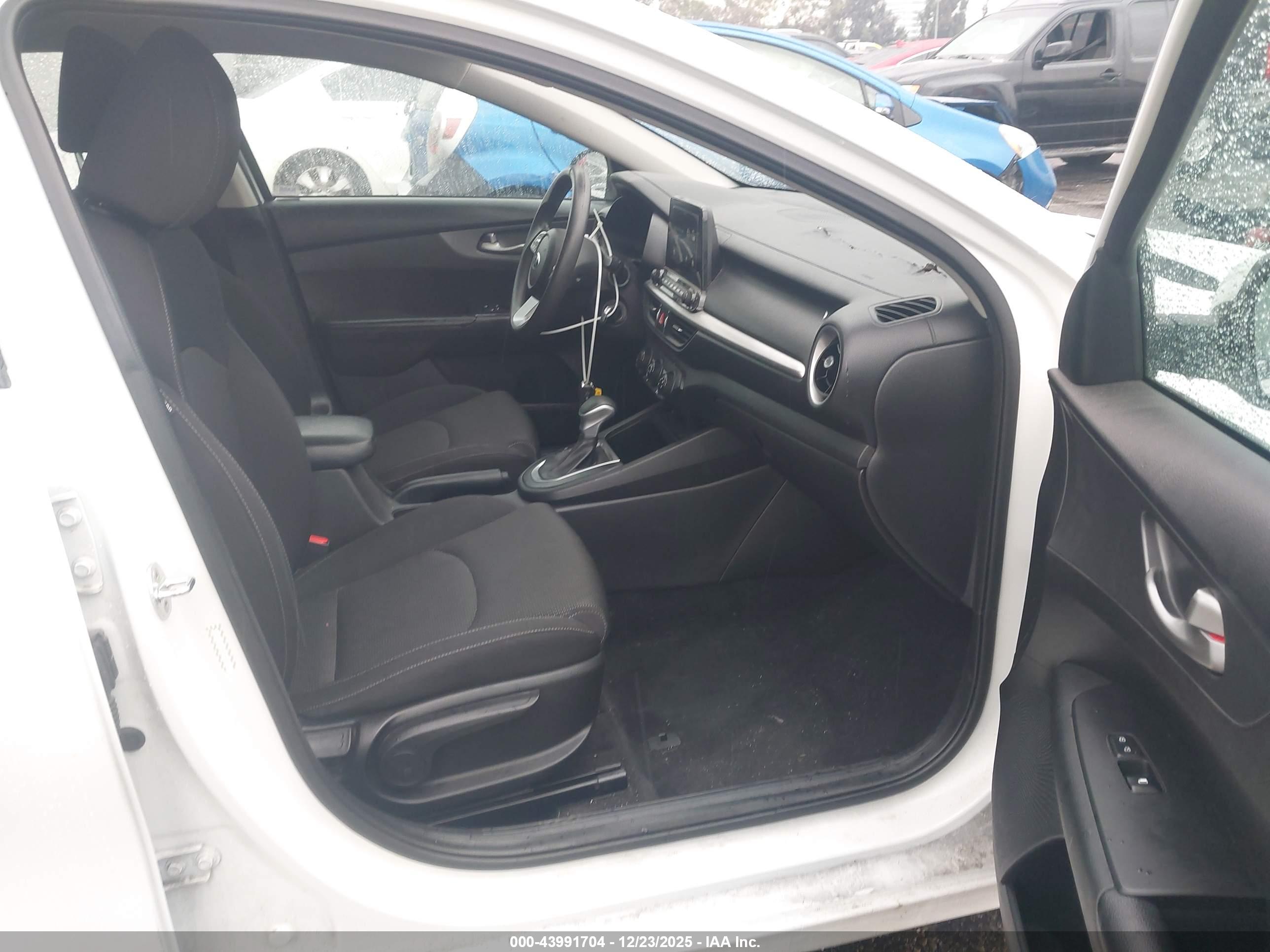KIA FORTE image 5