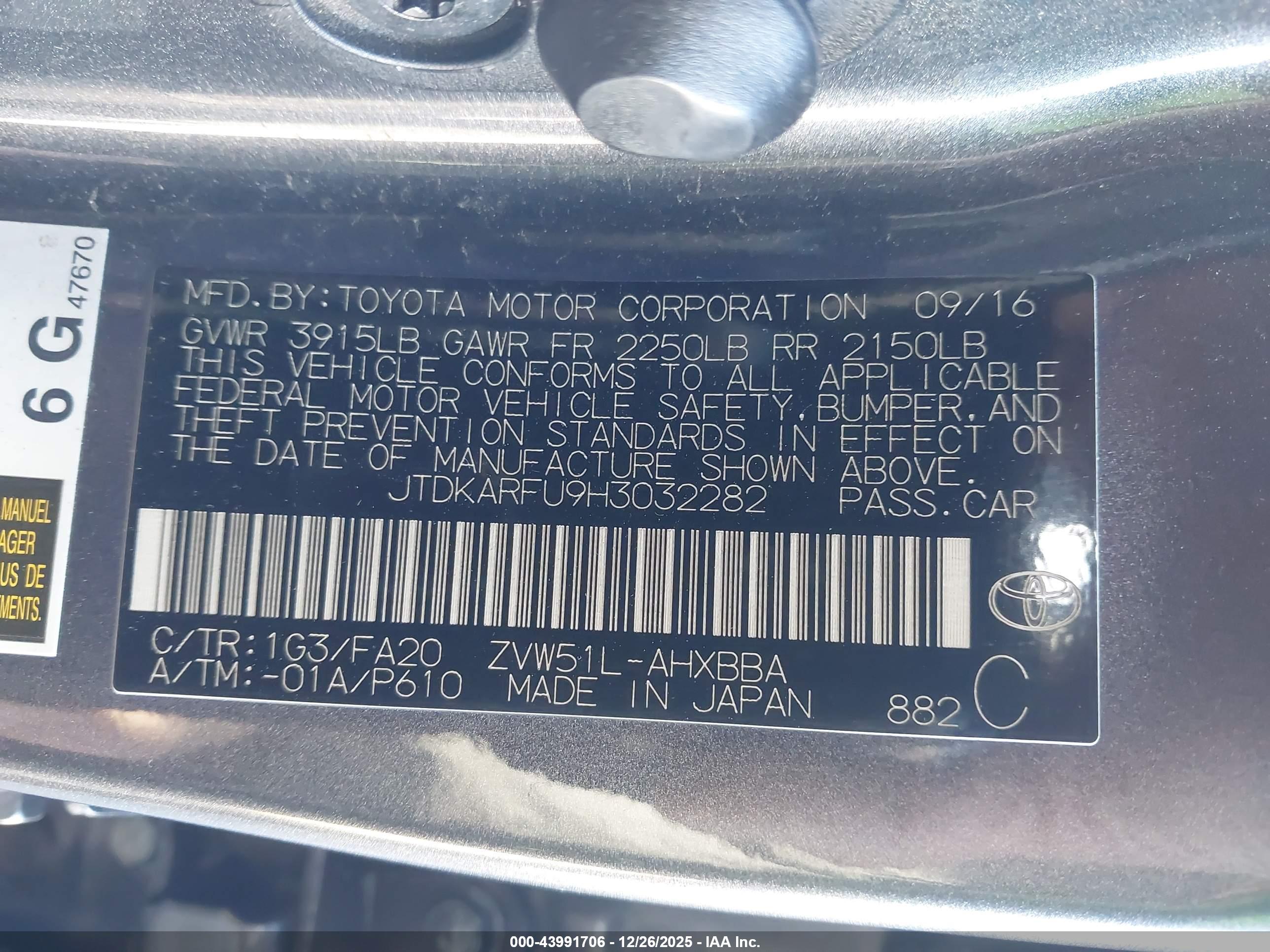 TOYOTA PRIUS image 9