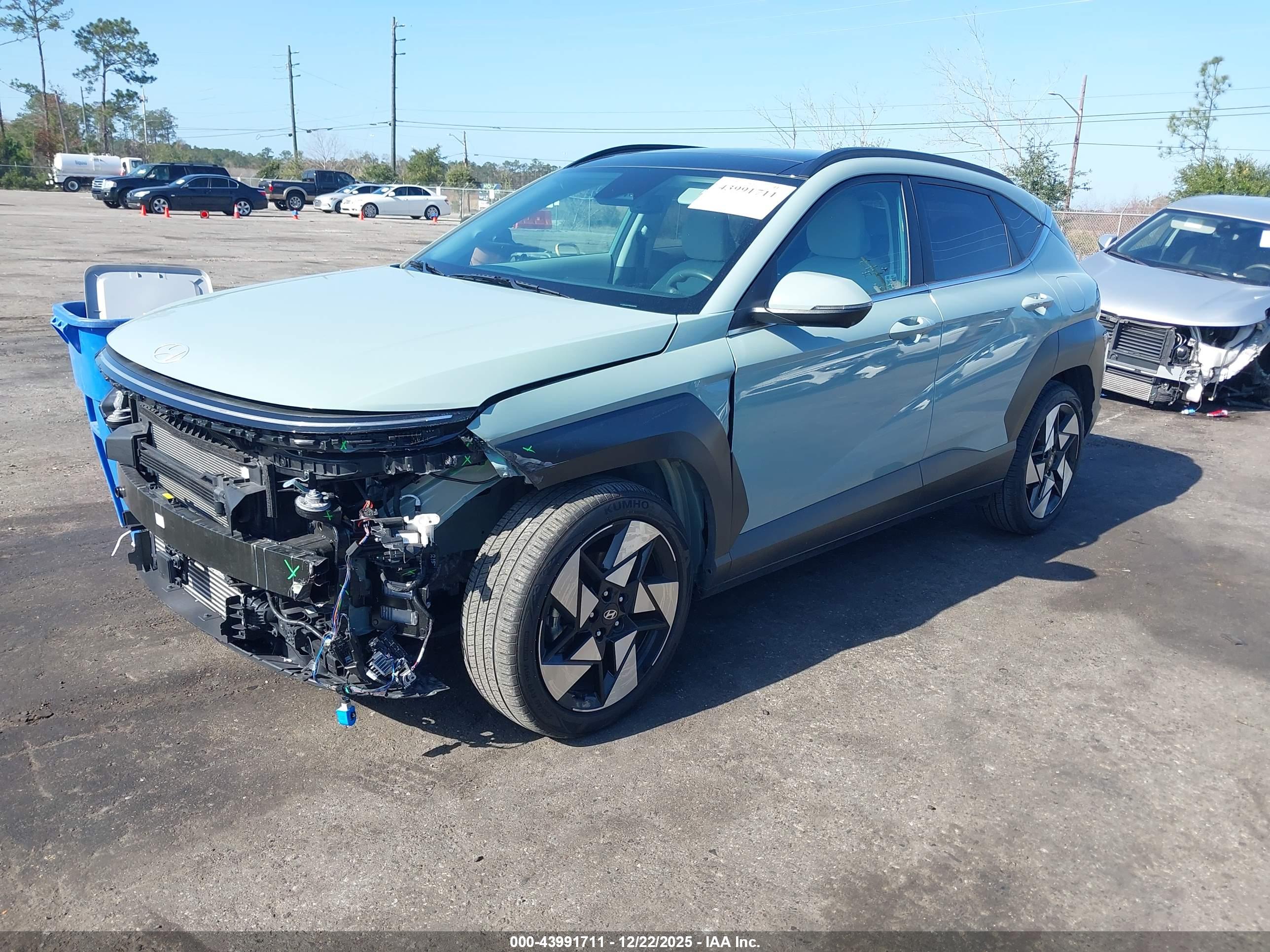 HYUNDAI KONA image 2