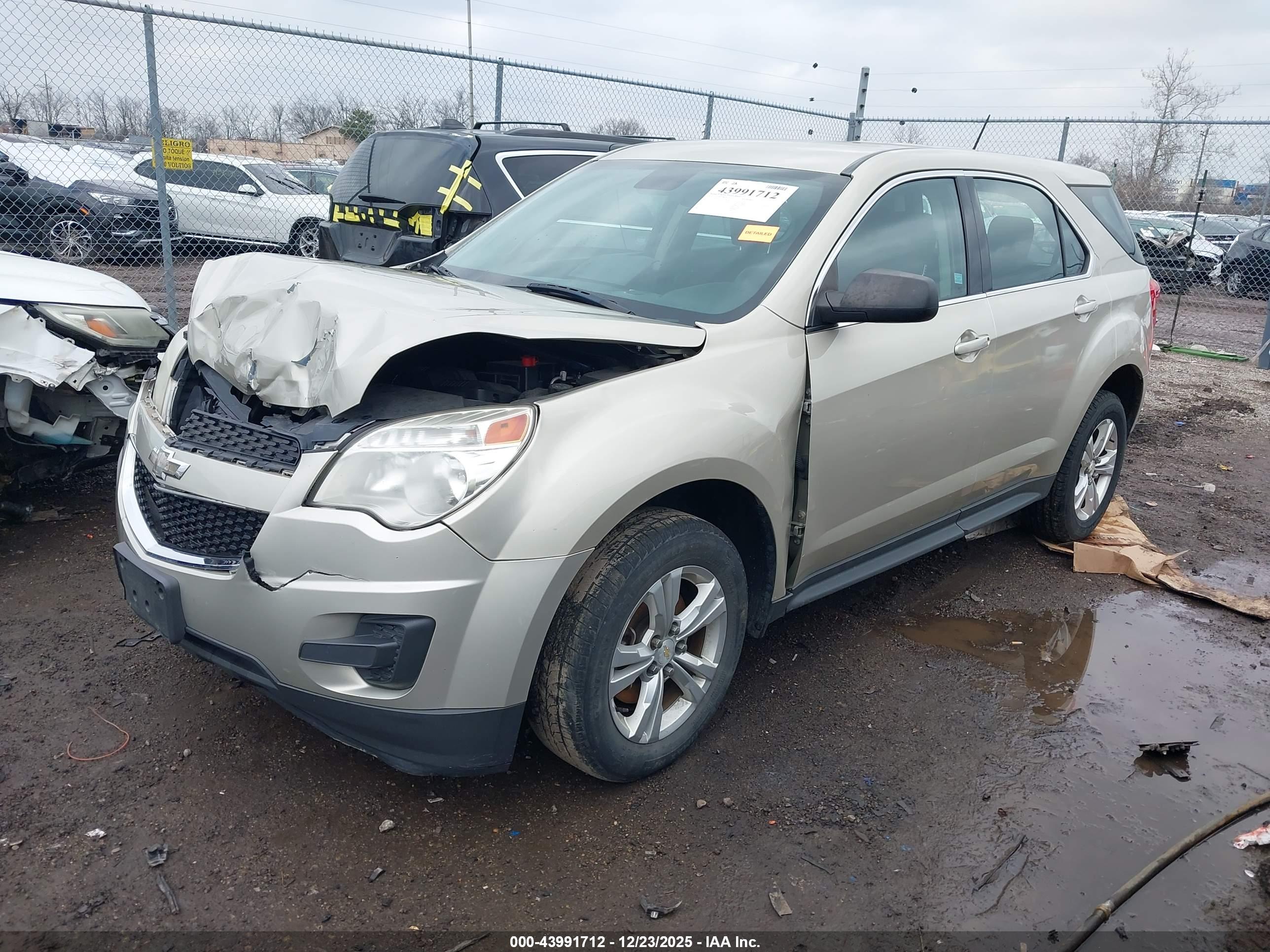 CHEVROLET EQUINOX image 2