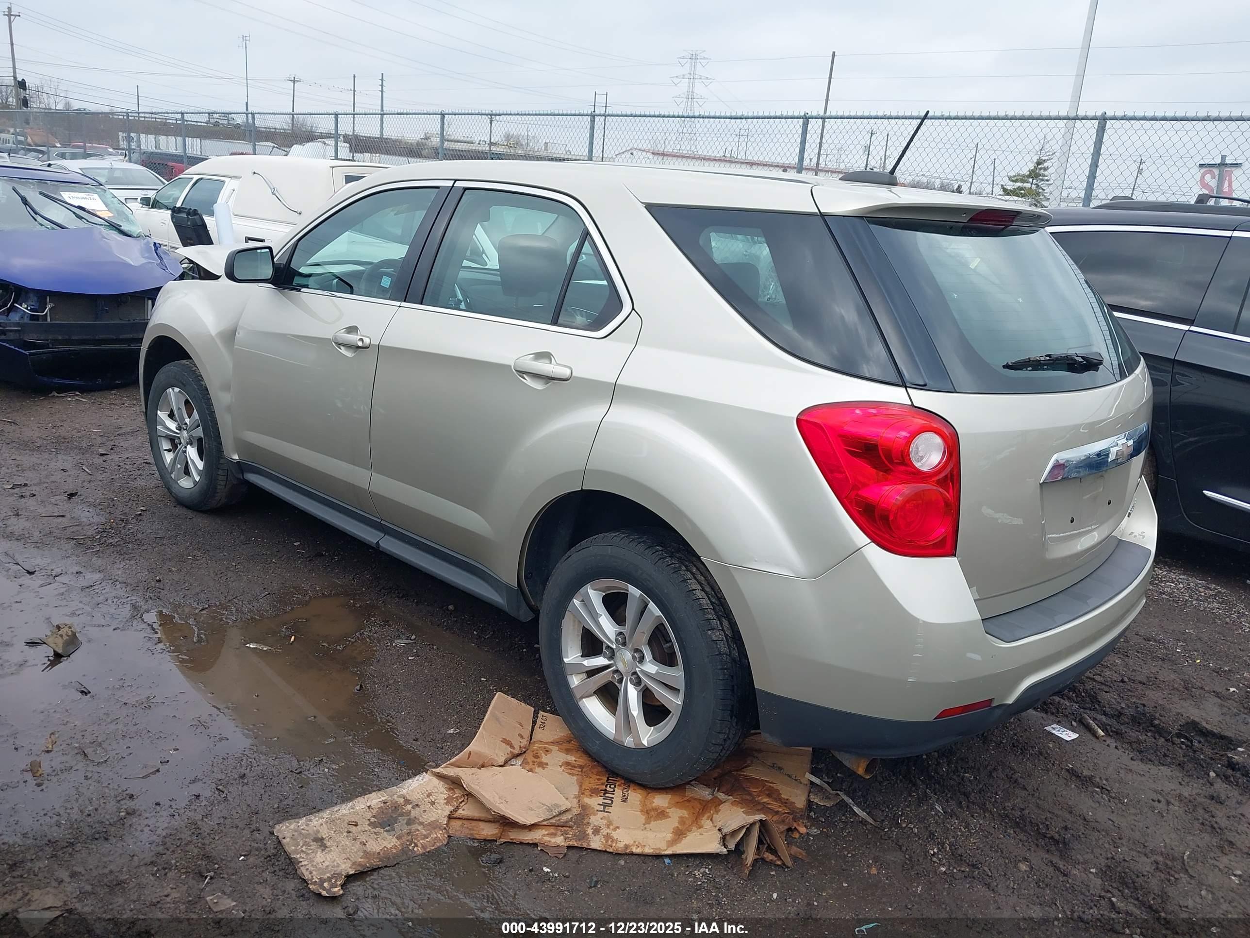 CHEVROLET EQUINOX image 3