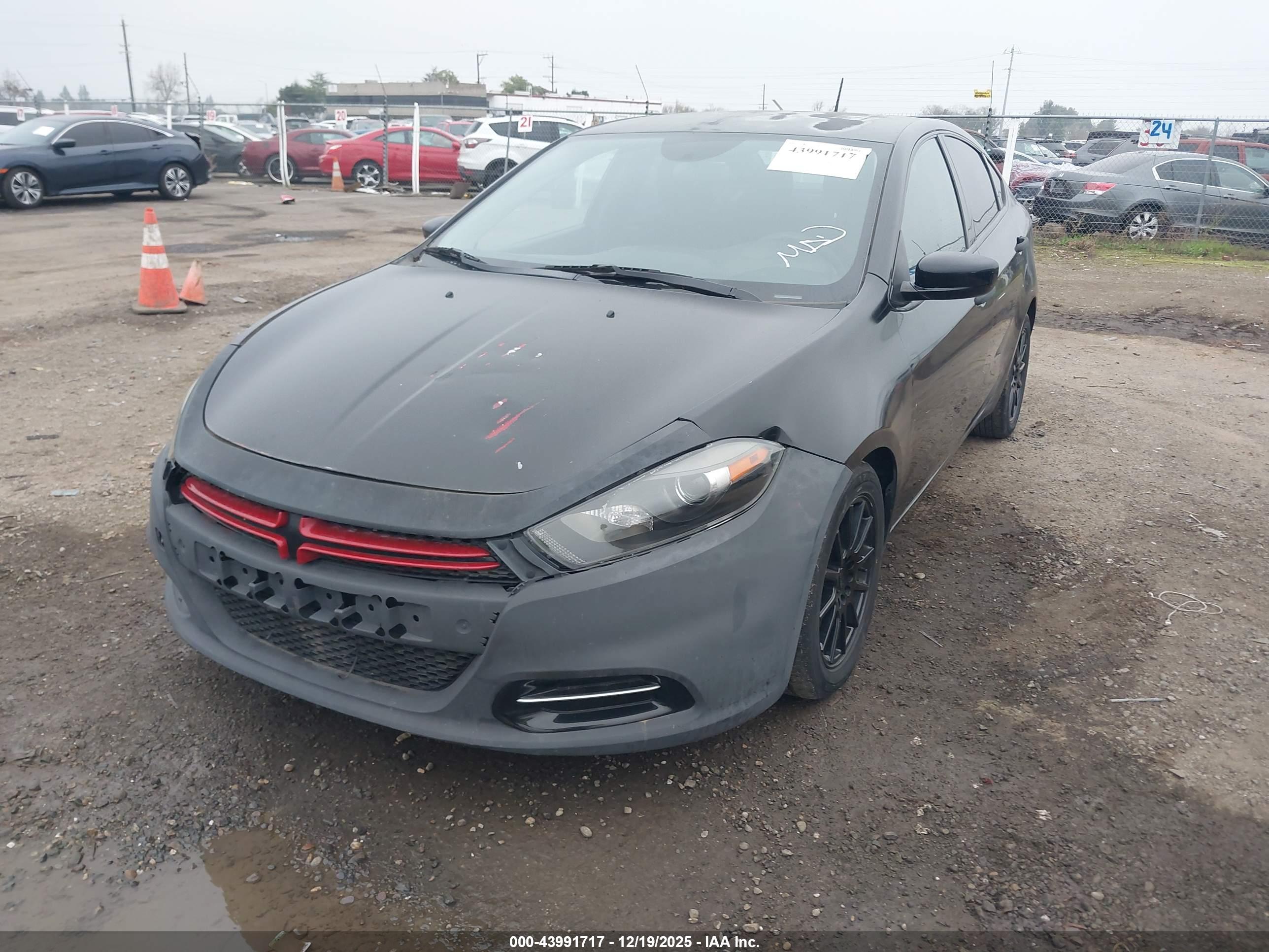 DODGE DART image 2