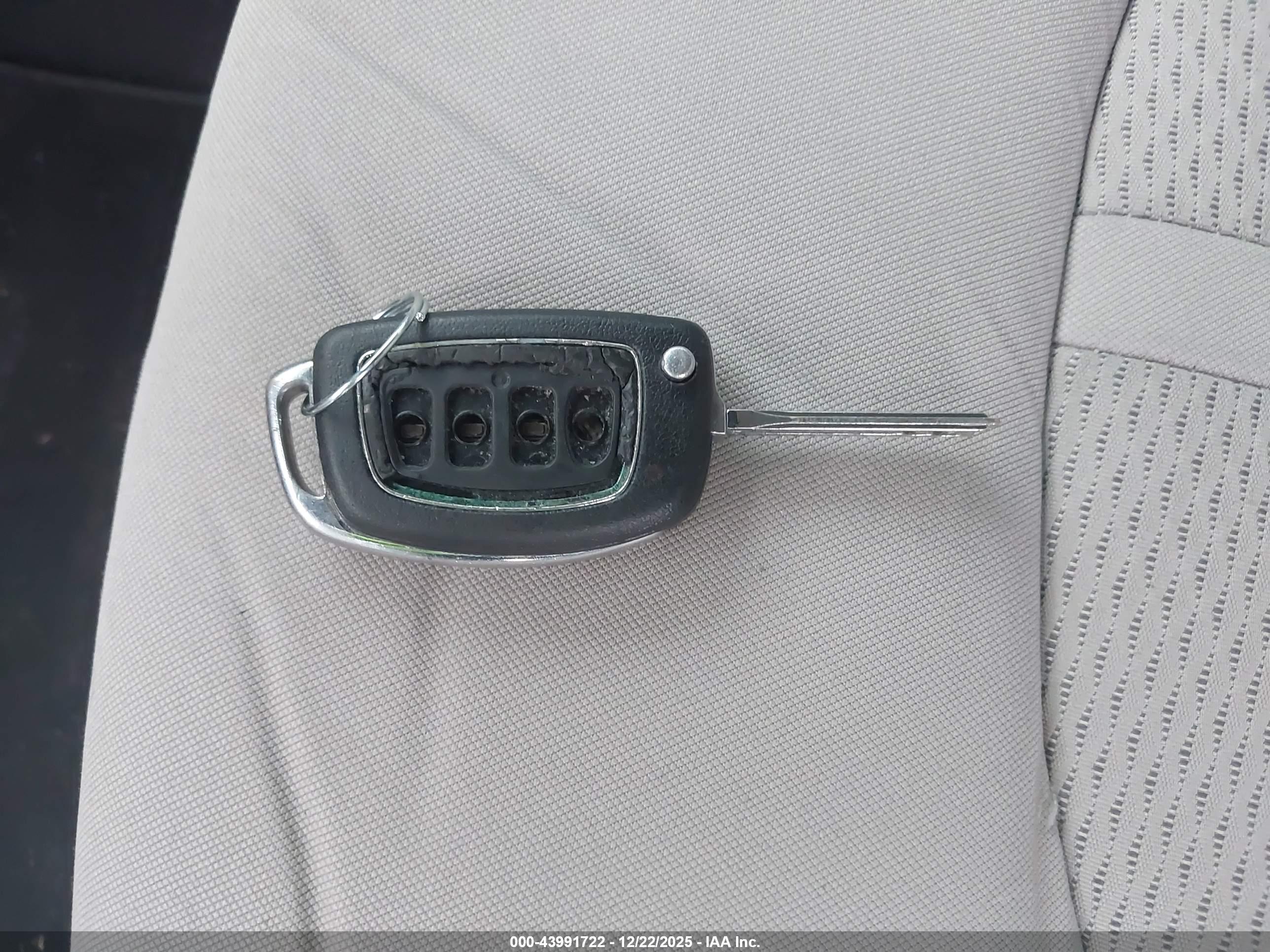 HYUNDAI SONATA image 11