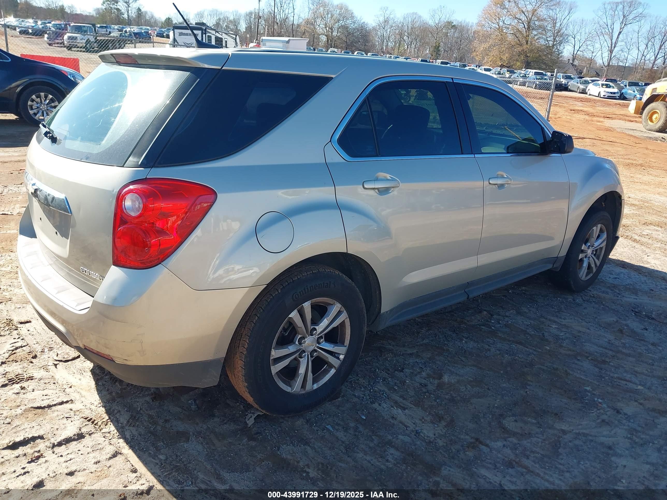 CHEVROLET EQUINOX image 4