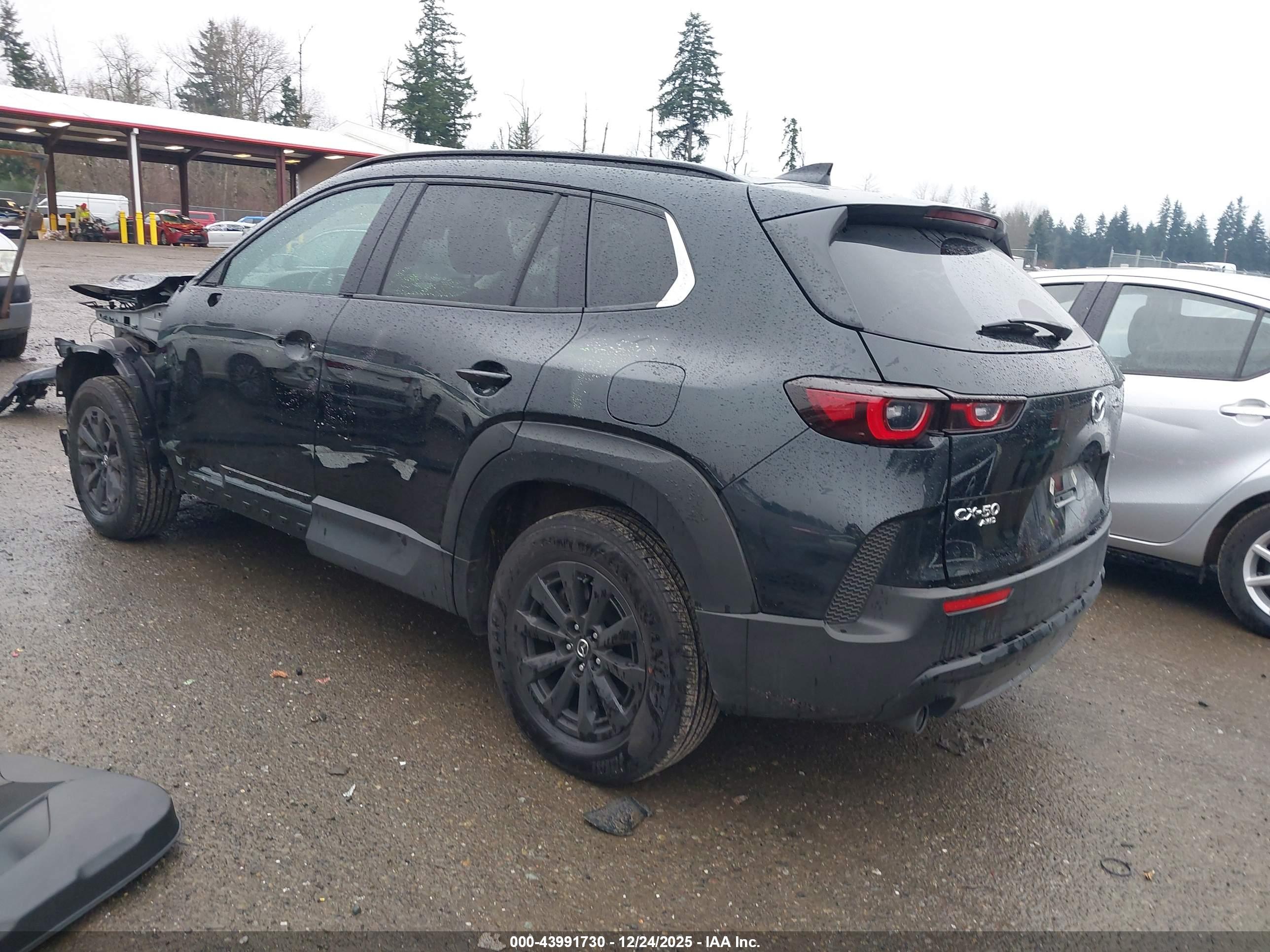 MAZDA CX-50 image 3