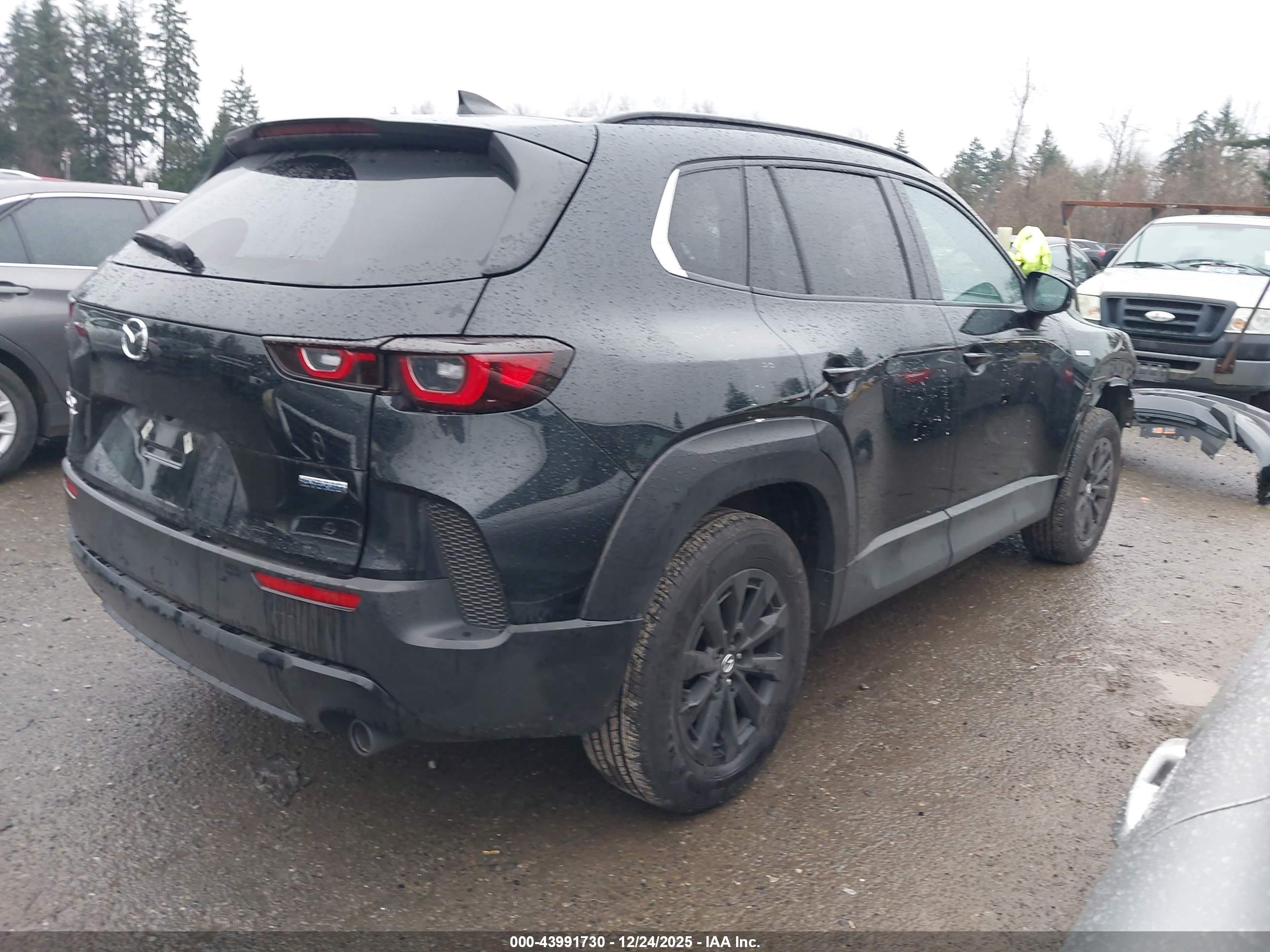 MAZDA CX-50 image 4