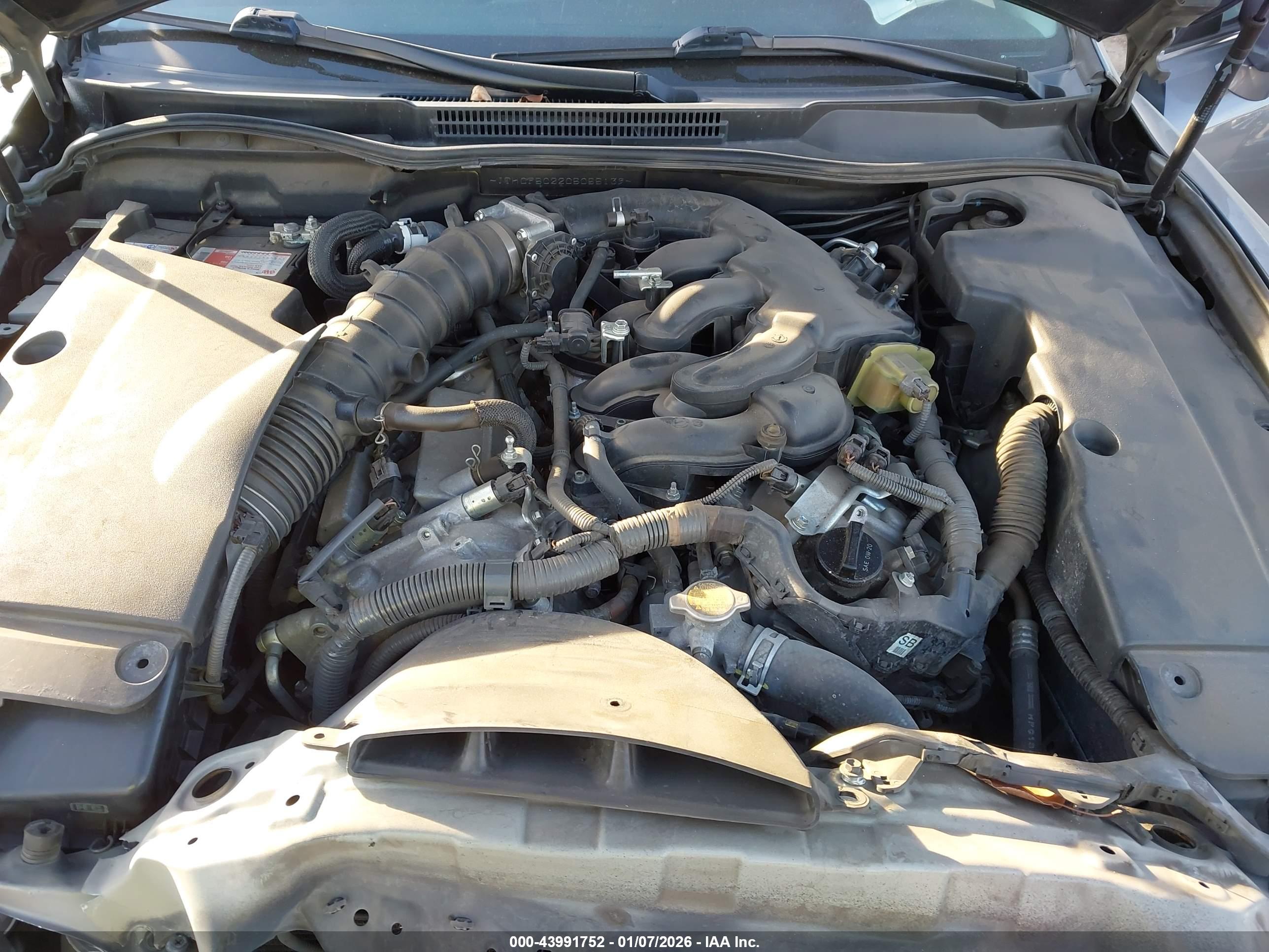 LEXUS IS image 10