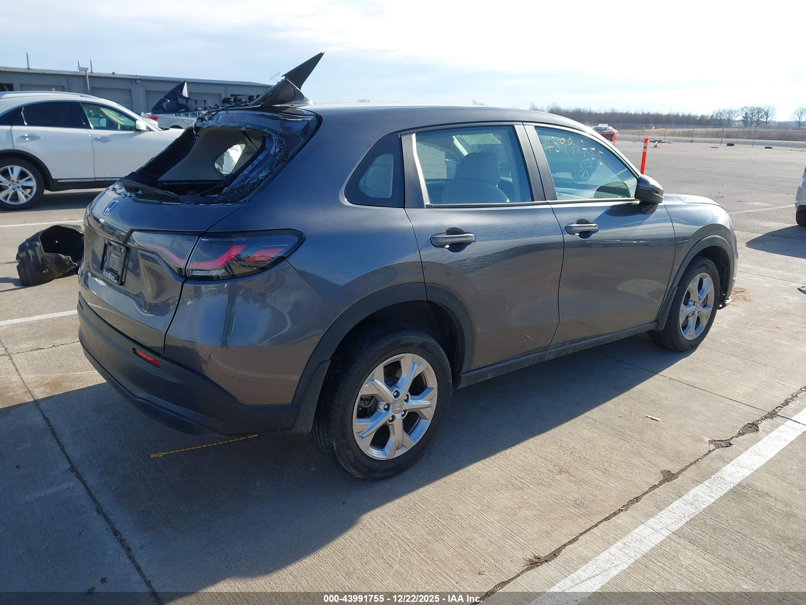 HONDA HR-V image 4